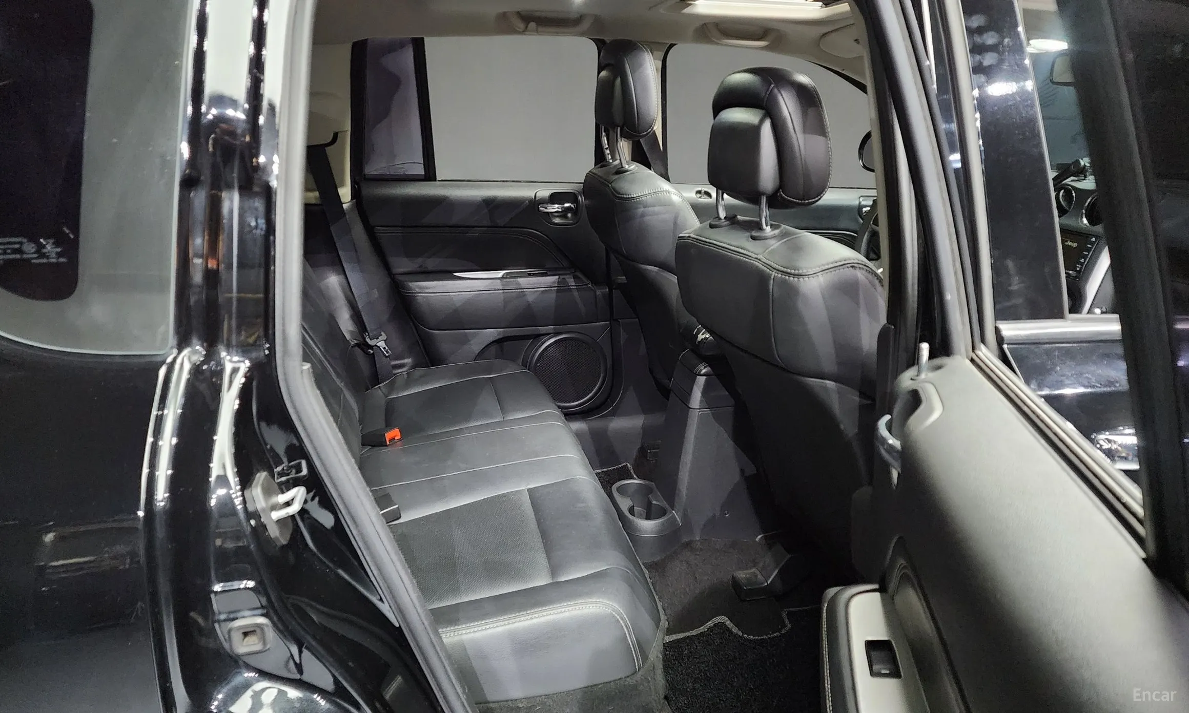 Jeep Compass превью 12