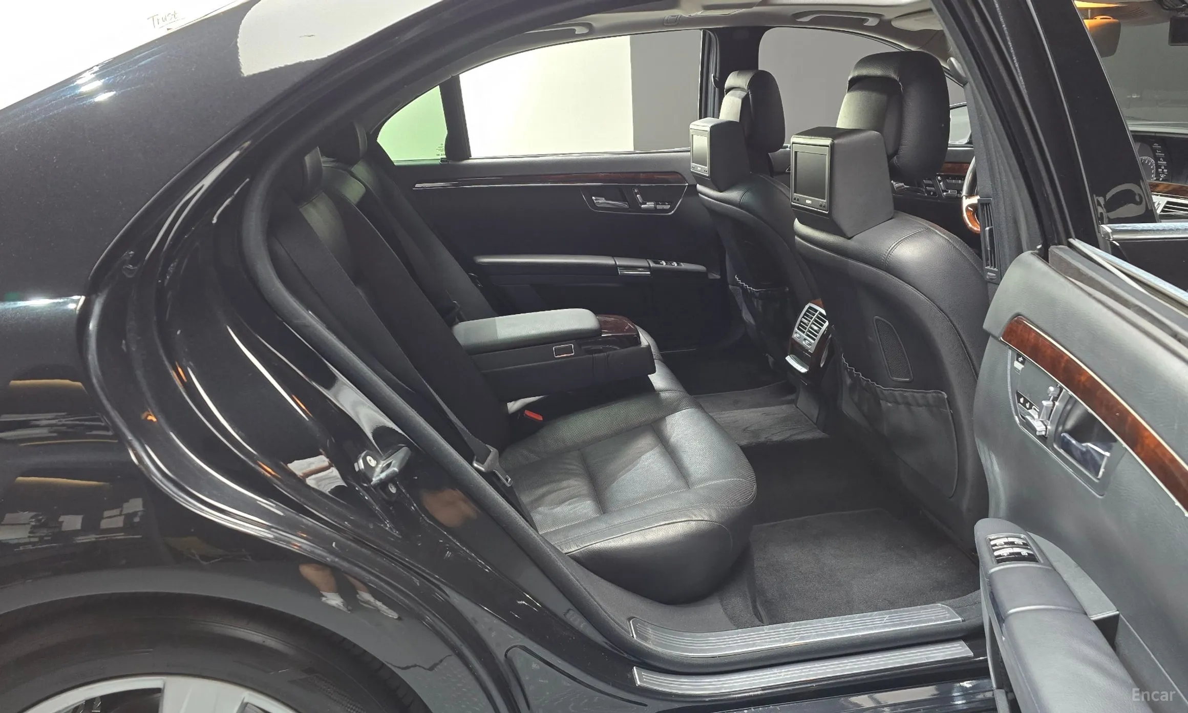 Mercedes Benz S-Class W221 превью 12