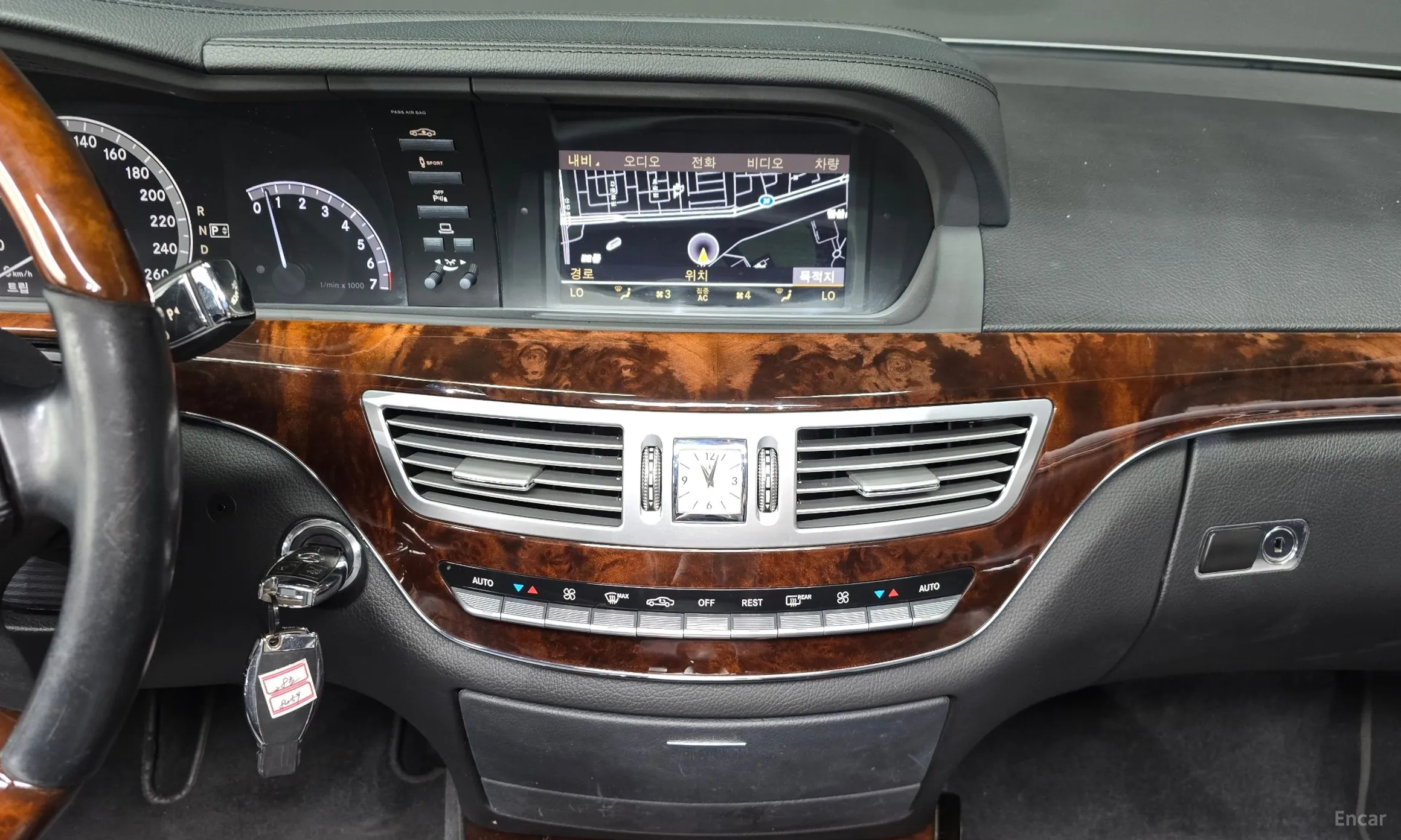 Mercedes Benz S-Class W221 превью 14