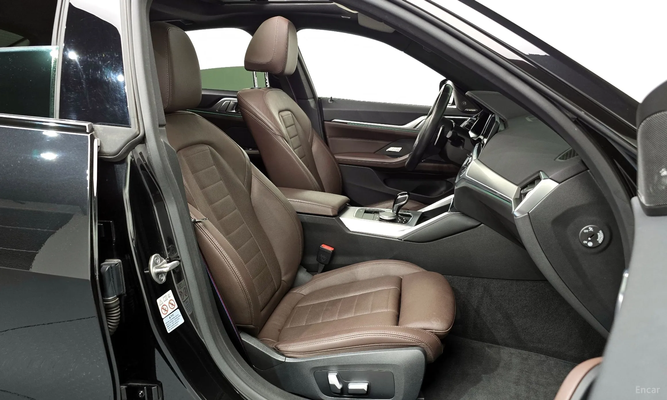 BMW Series 4 (G22) превью 4