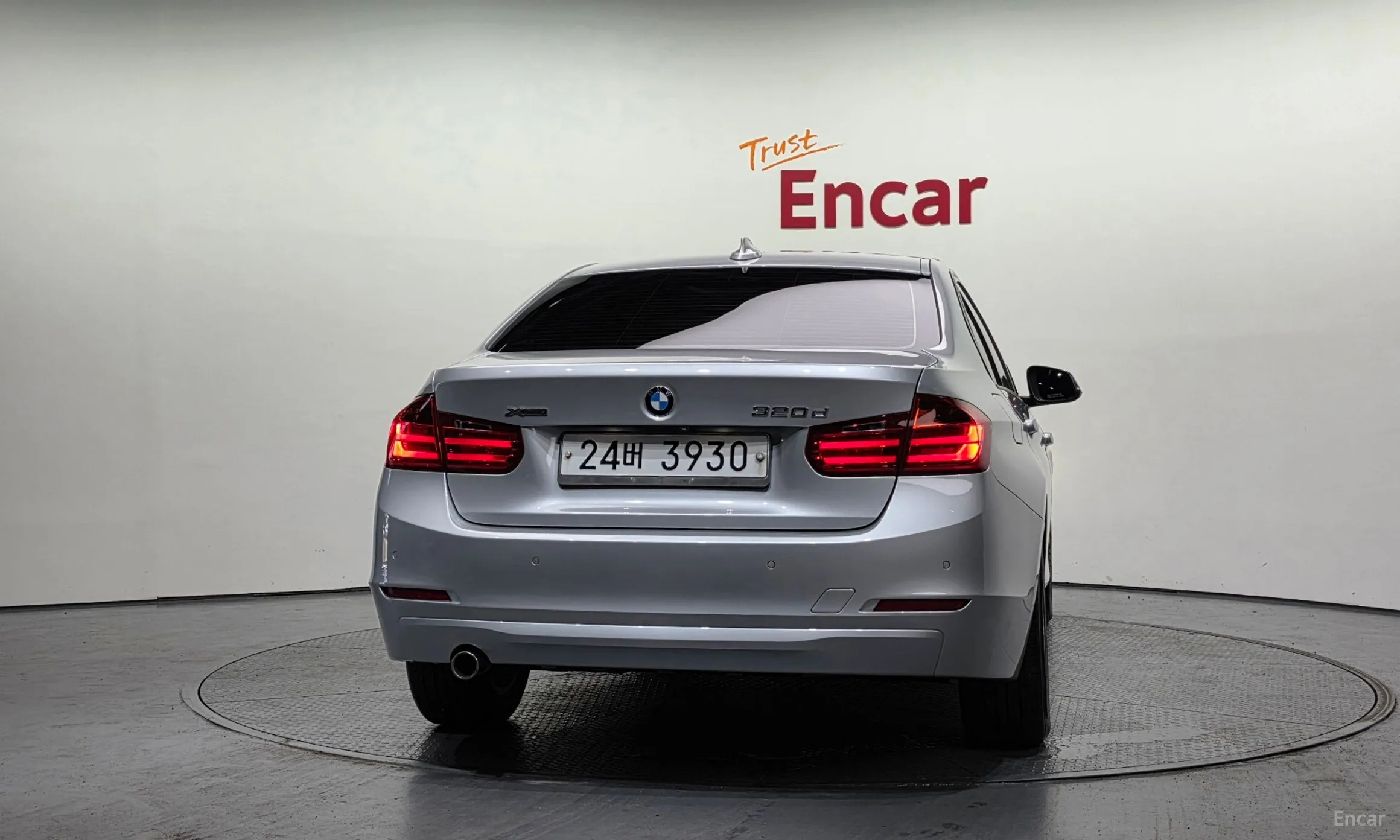 BMW 3 Series (F30) превью 3