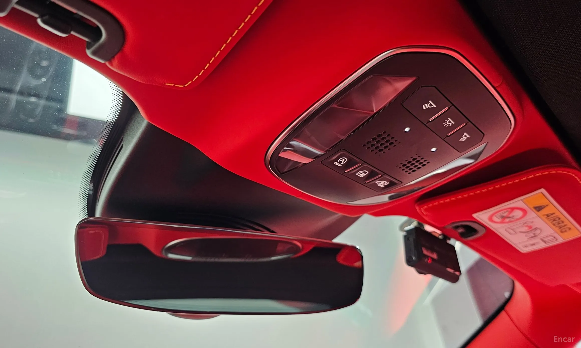 Ferrari Portofino превью 17