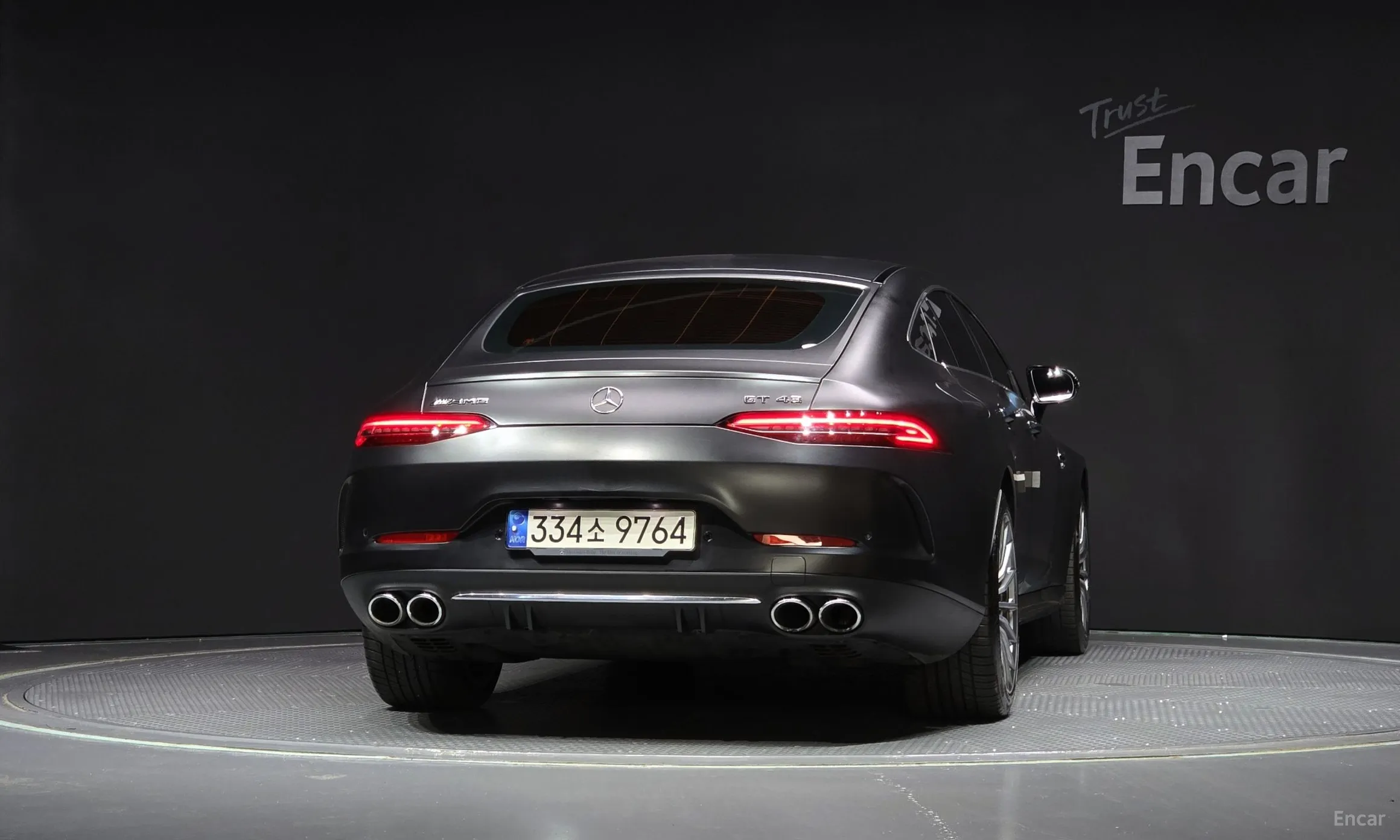 Mercedes Benz AMG GT превью 3