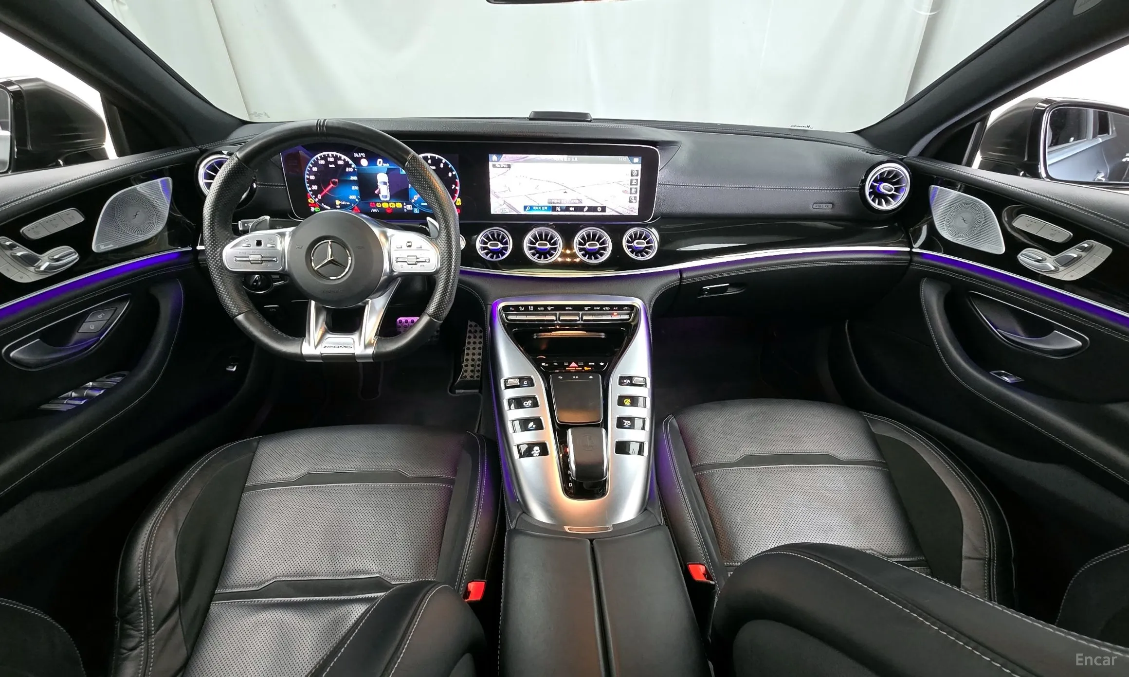 Mercedes Benz AMG GT превью 4