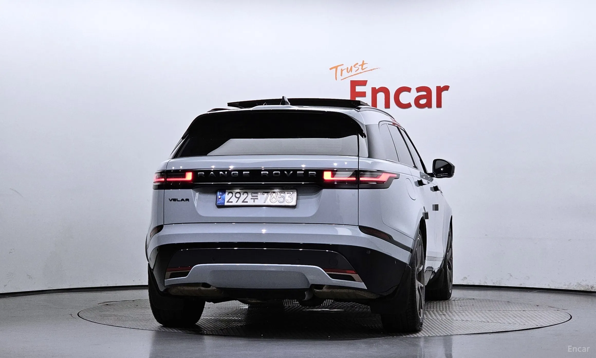 Land Rover Range Rover Bella превью 3