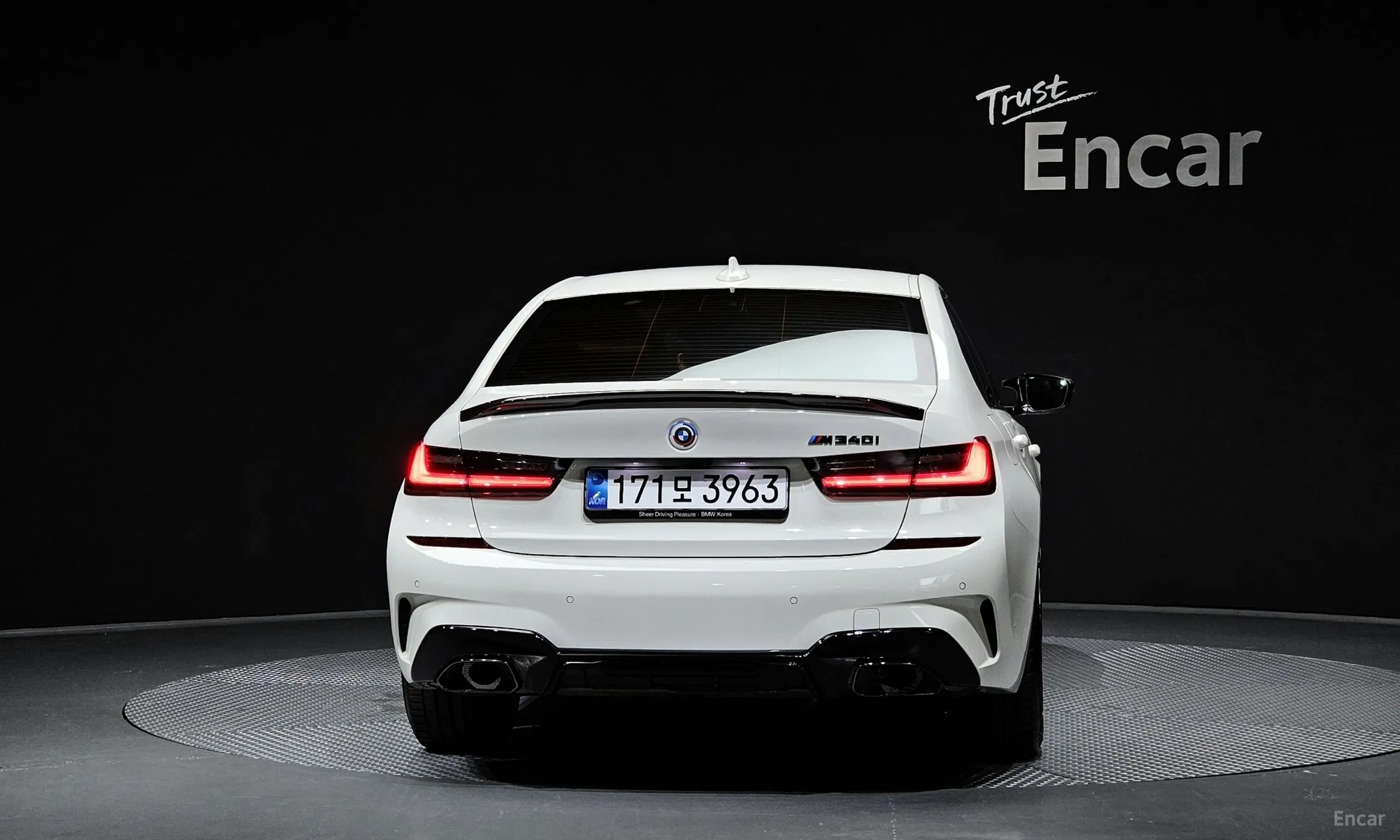 BMW 3 Series (G20) превью 3