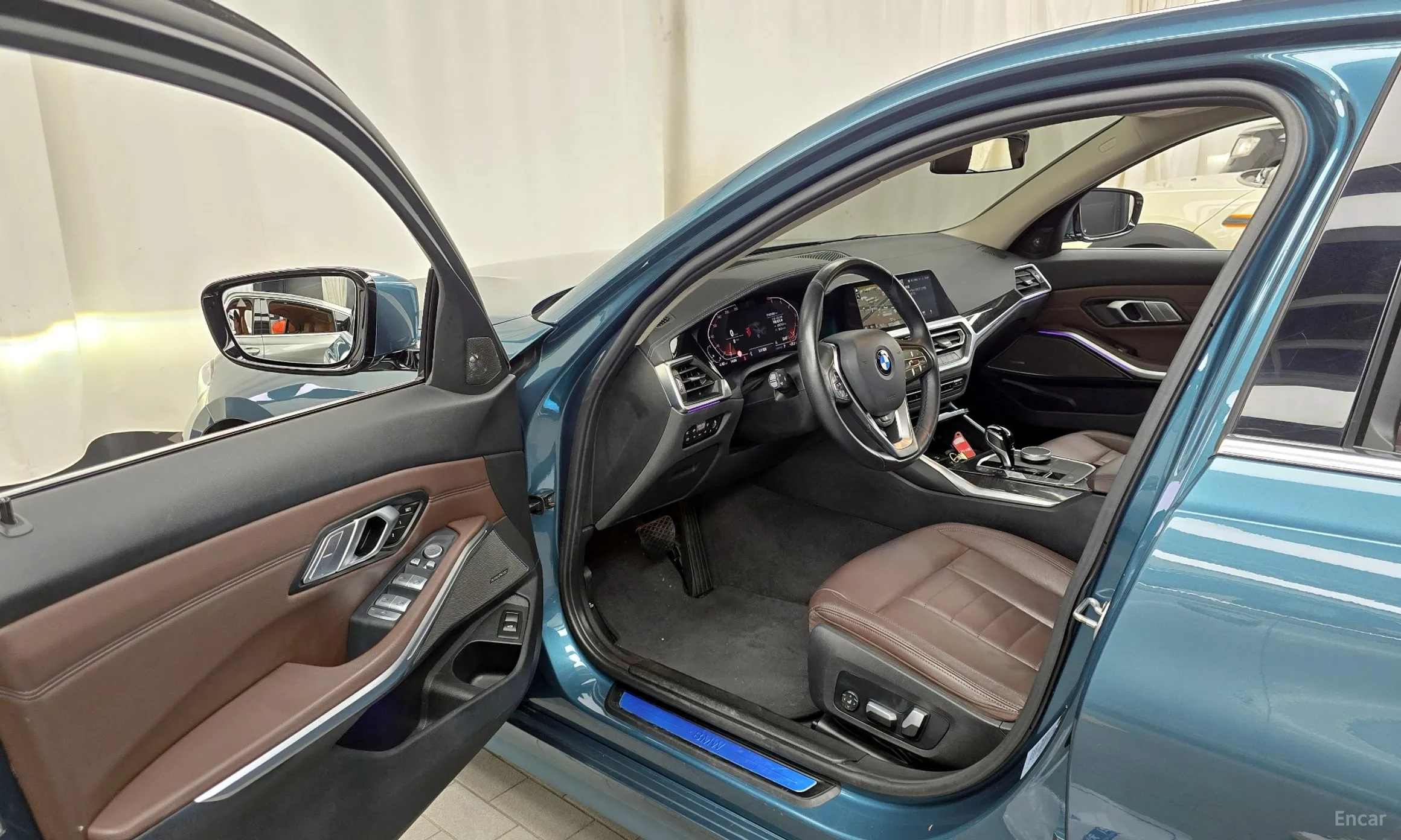 BMW 3 Series (G20) превью 10