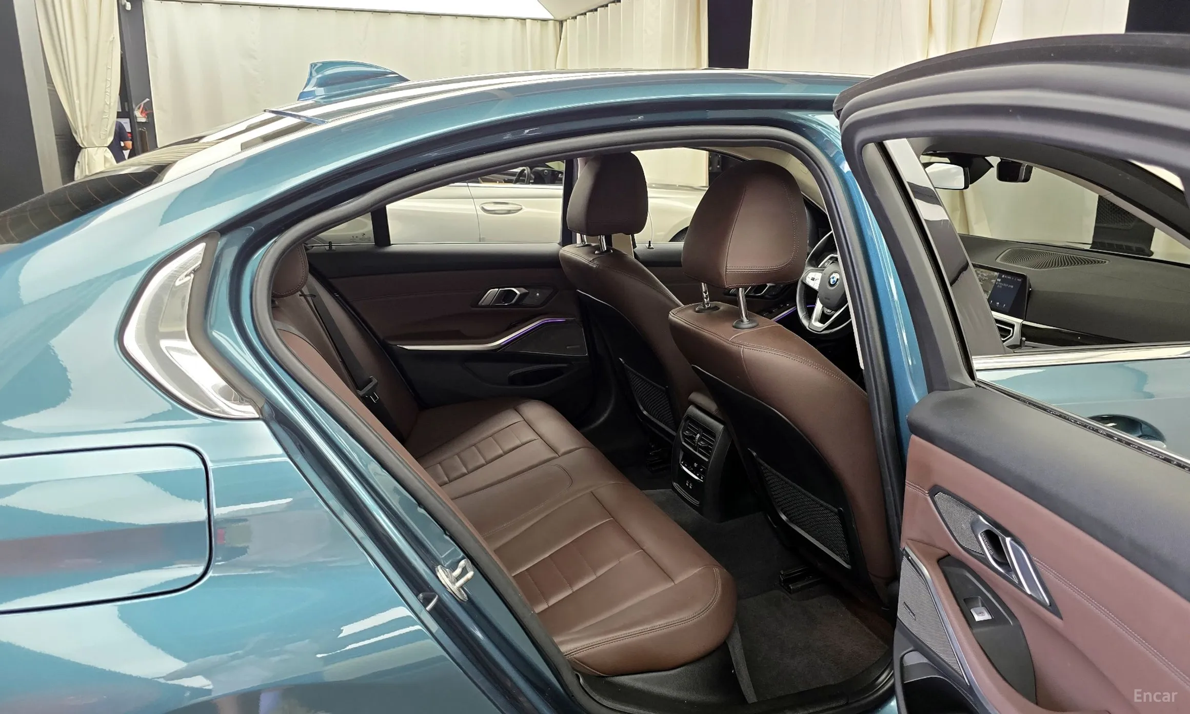 BMW 3 Series (G20) превью 12