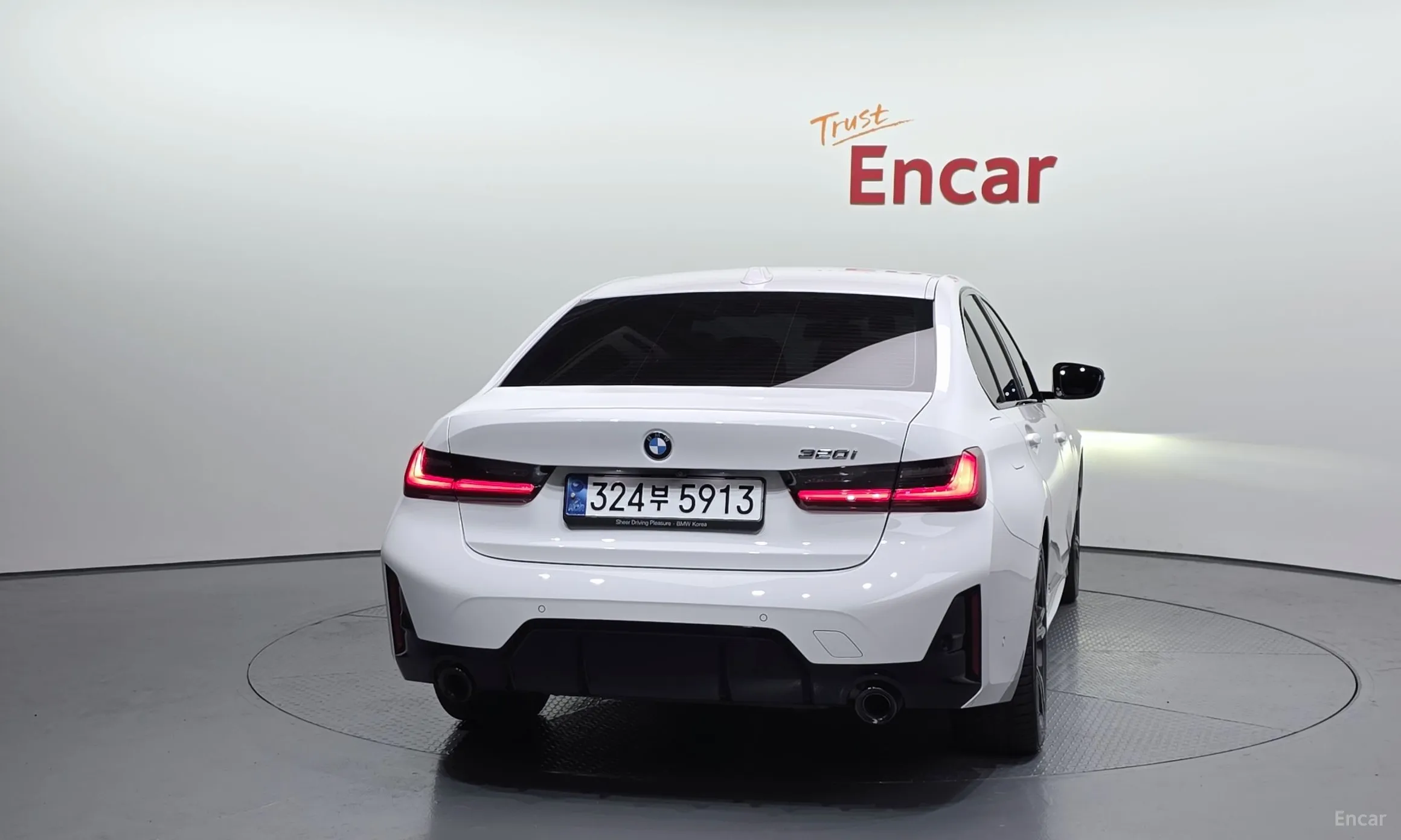 BMW 3 Series (G20) превью 3