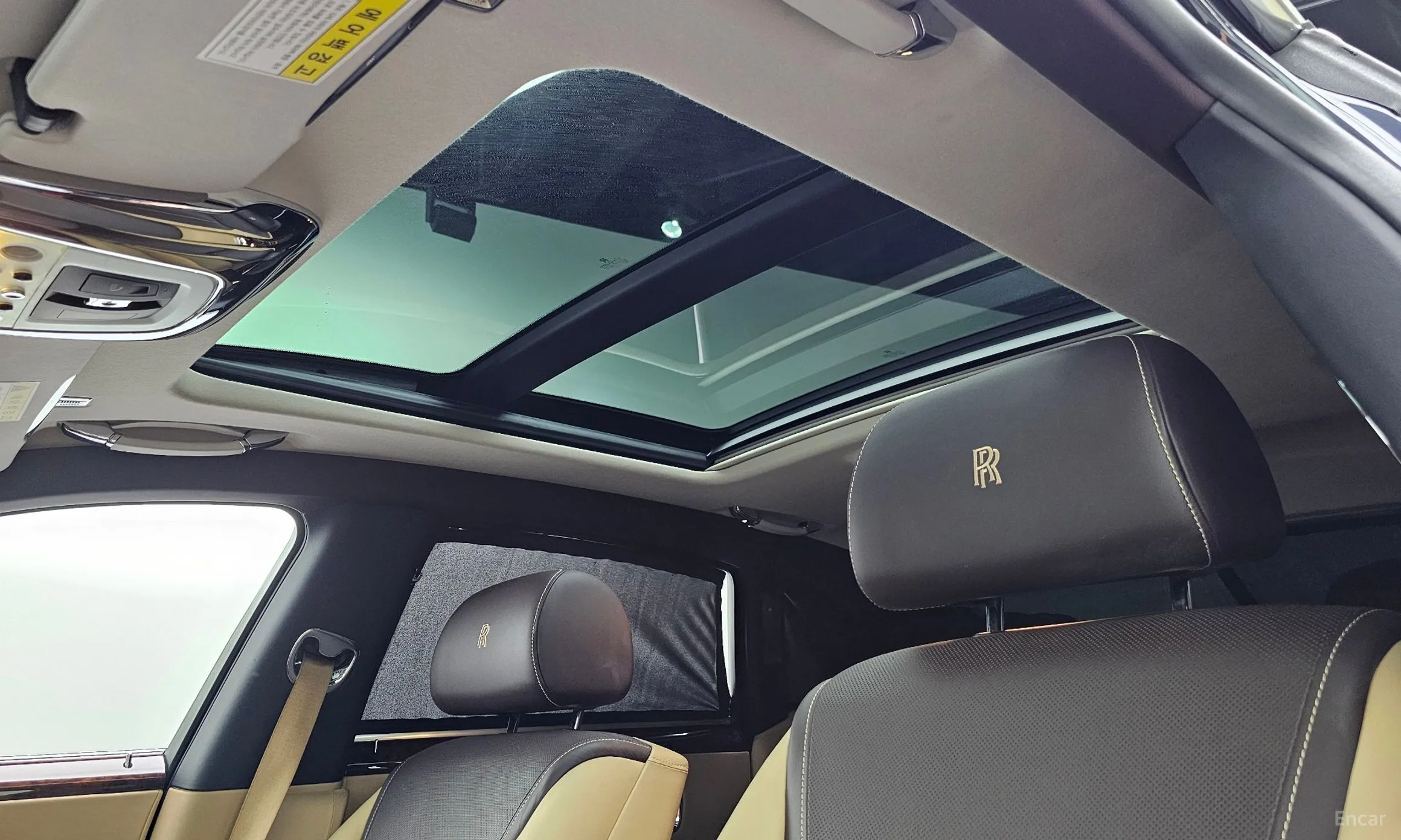 Rolls-Royce Ghost превью 18