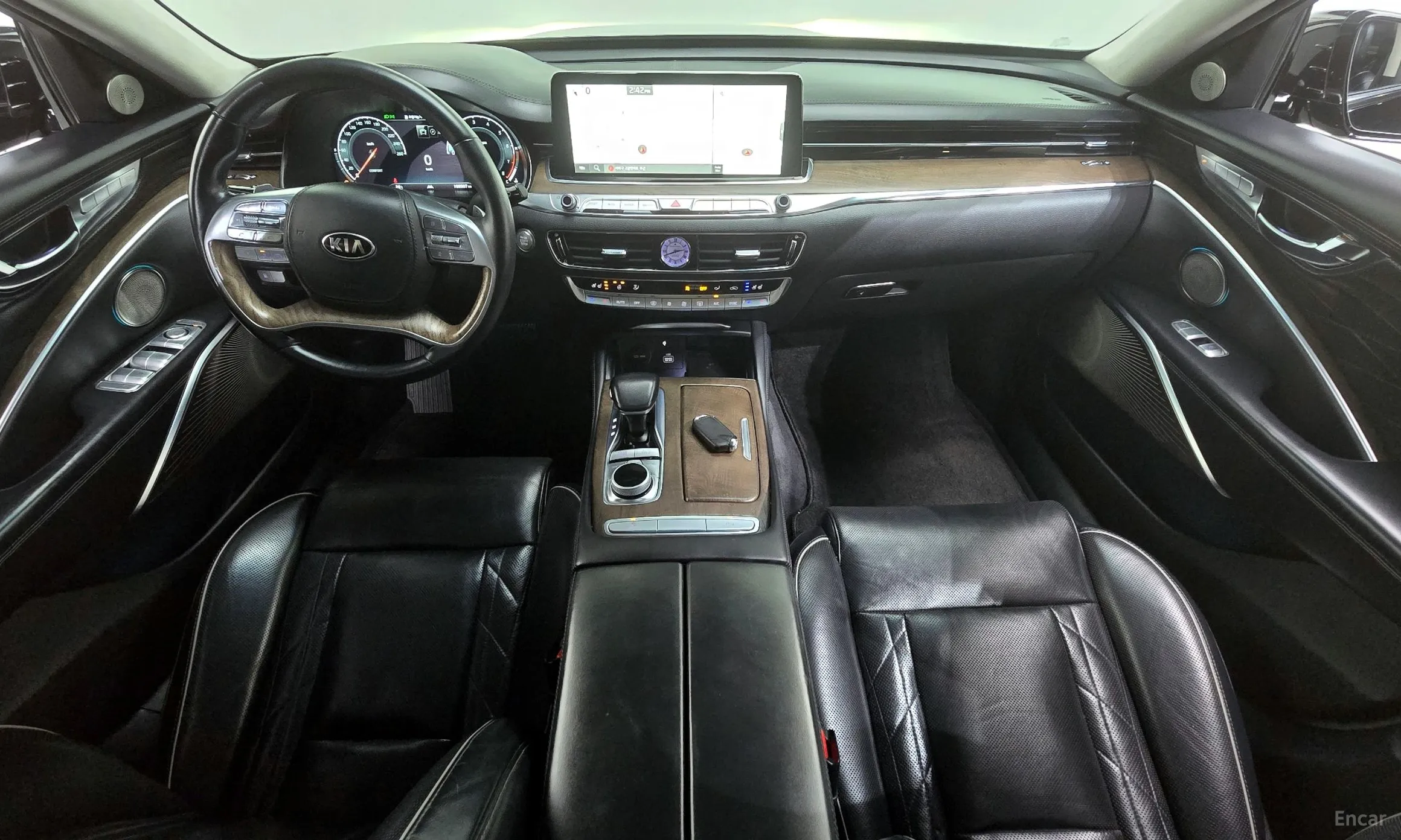 Kia K9 превью 4