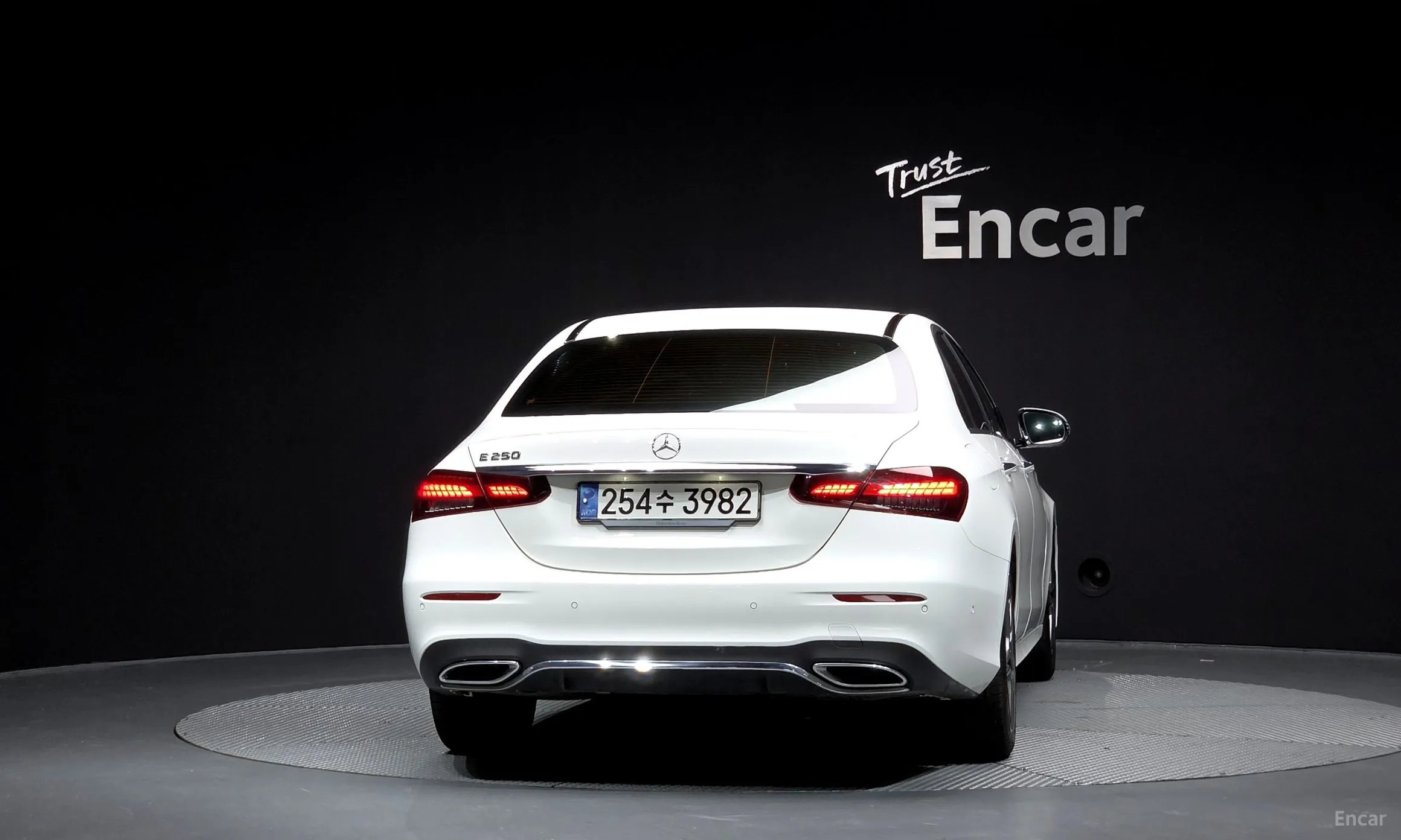 Mercedes Benz E-Class W213 превью 3