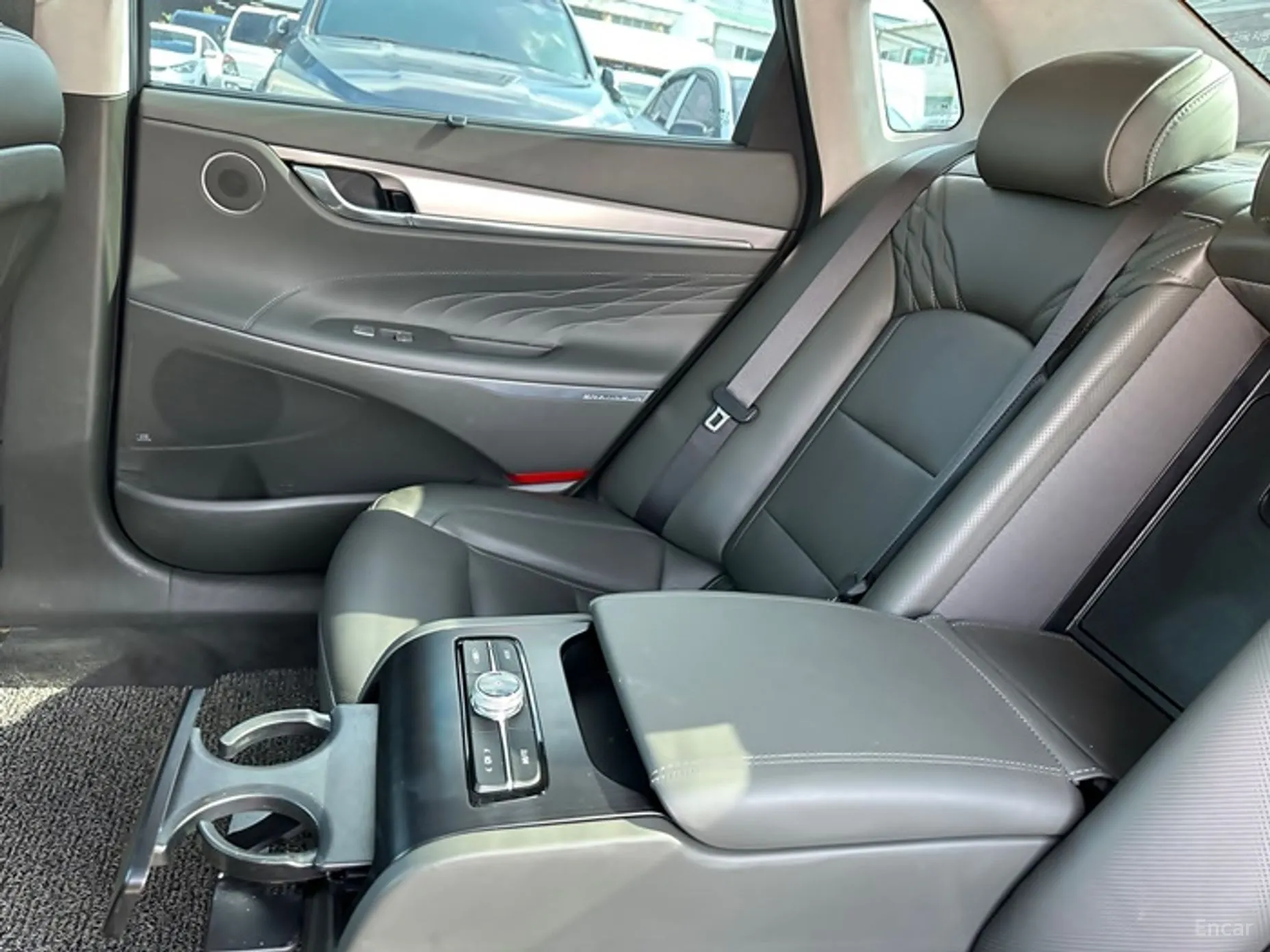 Hyundai Grandeur IG Hybrid превью 4