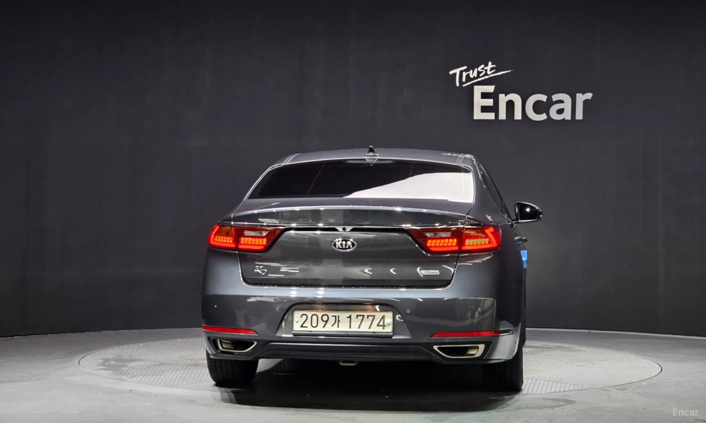 Kia K7 Hybrid превью 3