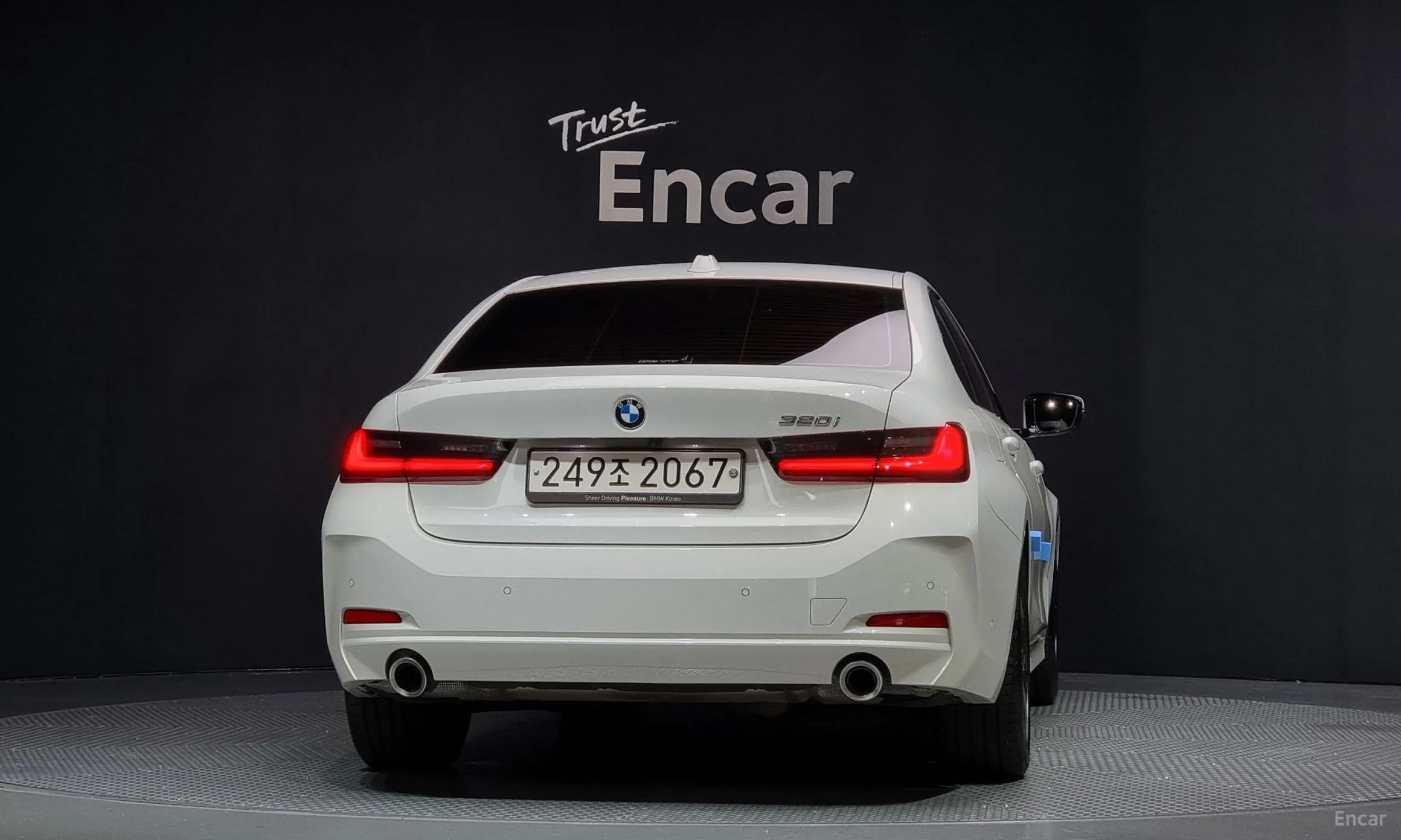 BMW 3 Series (G20) превью 3
