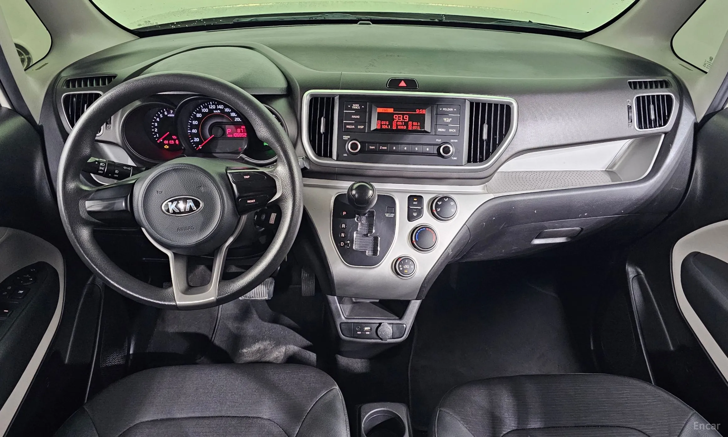 Kia Ray превью 4