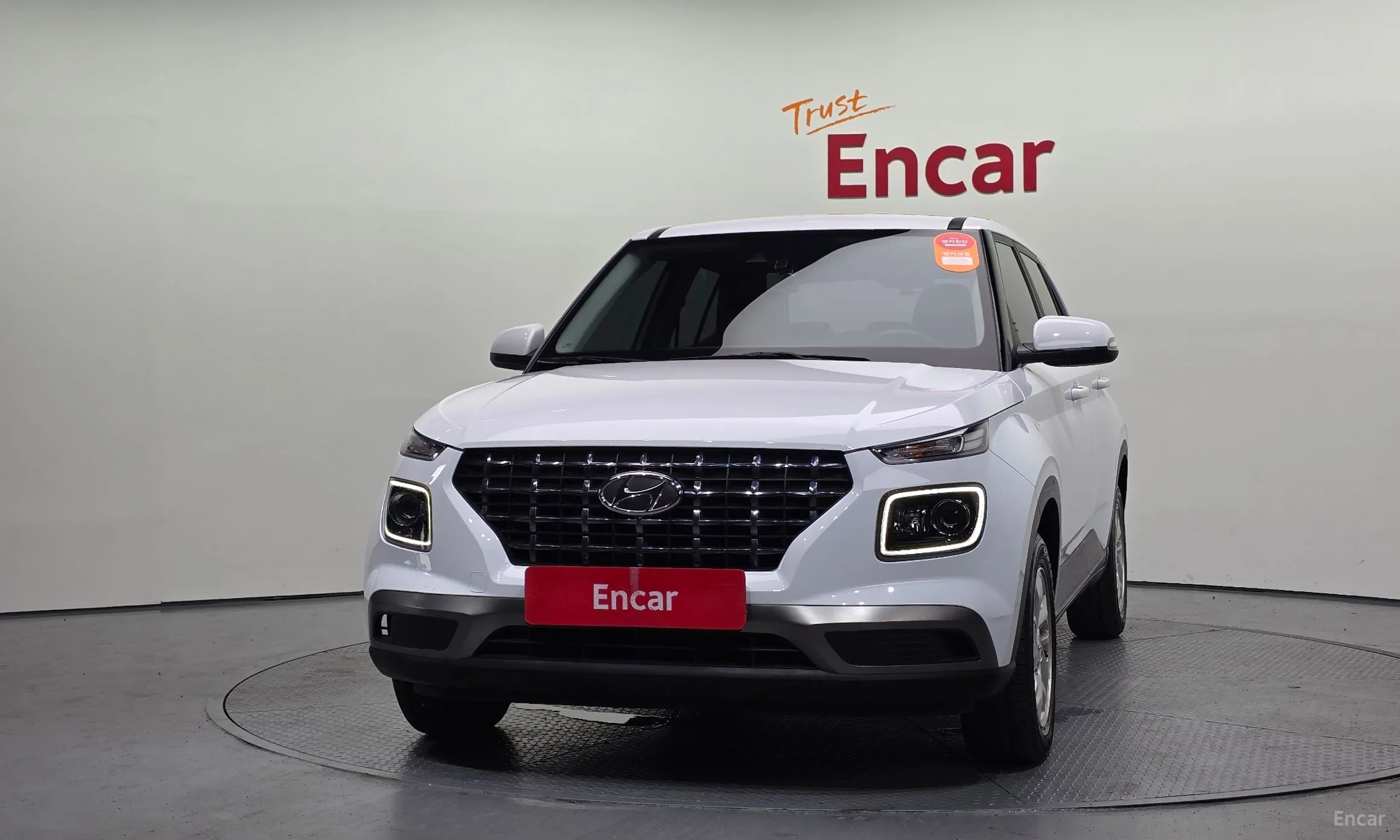 Hyundai Venue превью 2