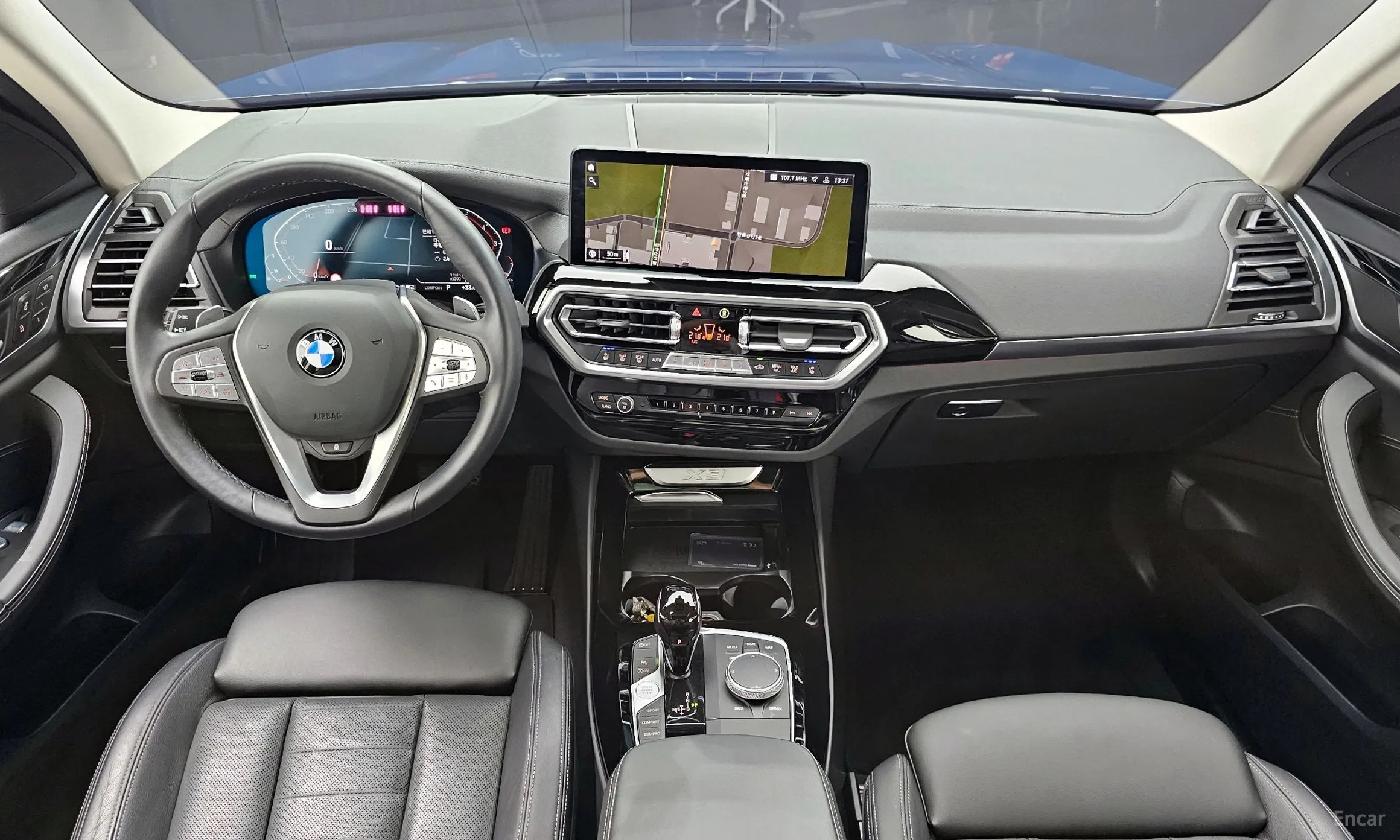BMW X3 (G01) превью 4