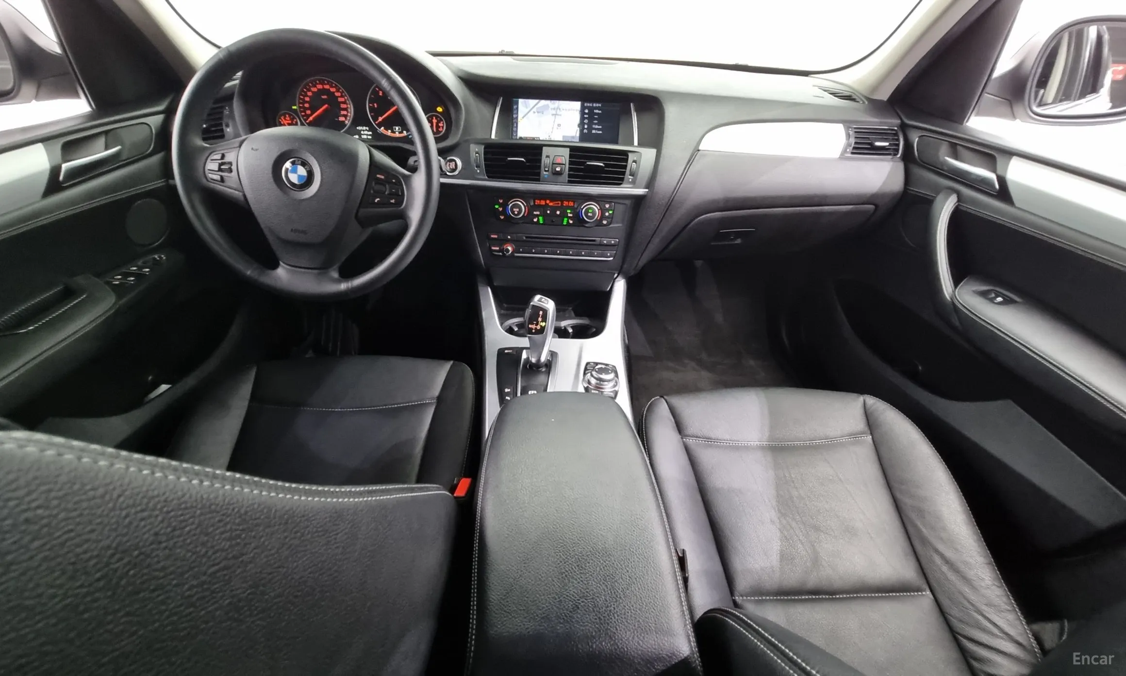 BMW X3 (F25) превью 4