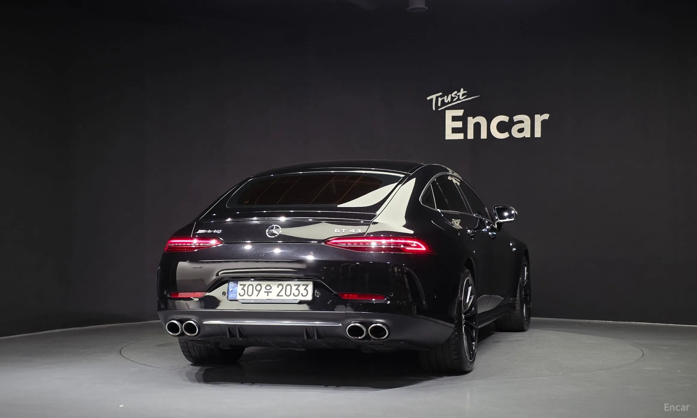 Mercedes Benz AMG GT превью 3