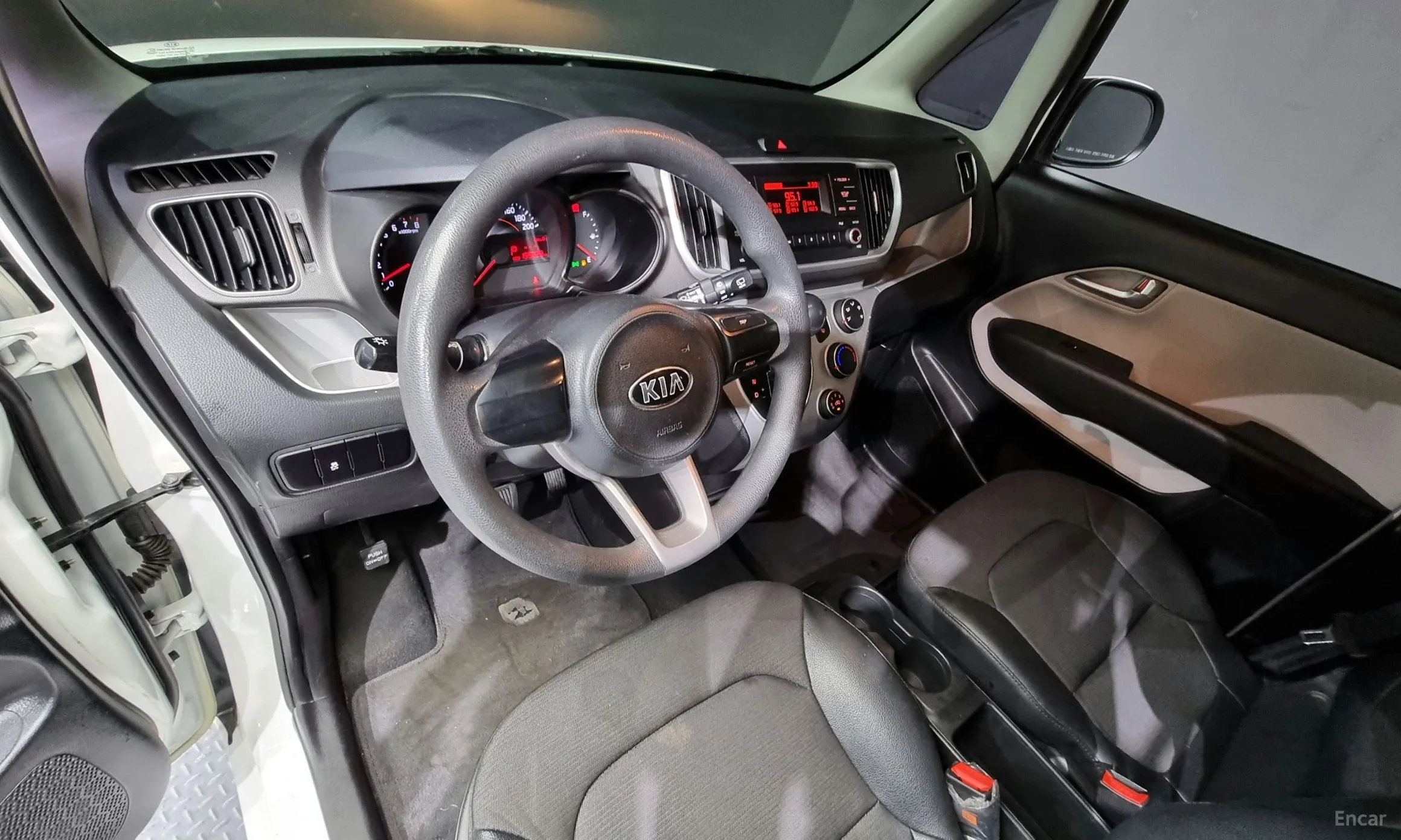 Kia Ray превью 4