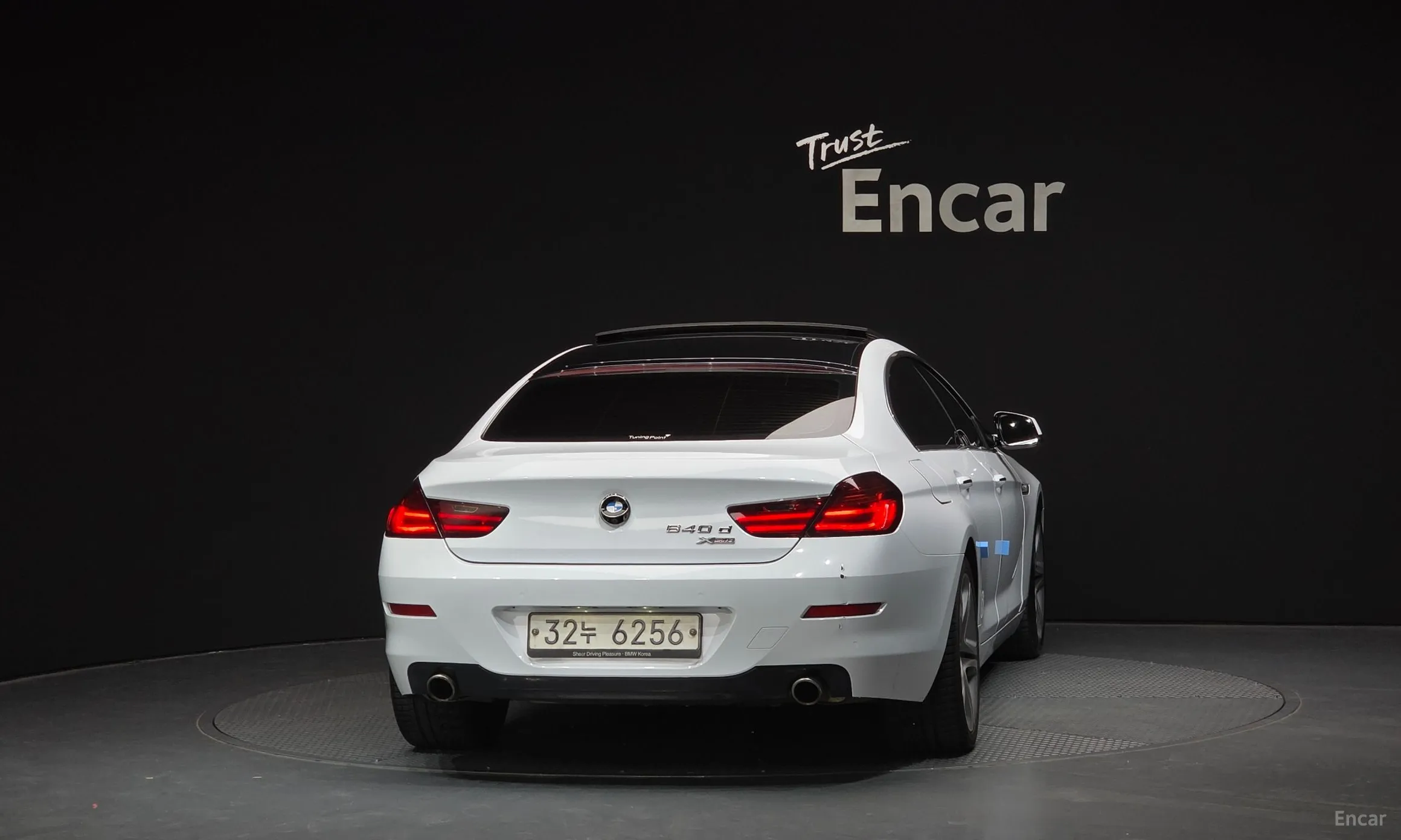 BMW 6 Series (F12) превью 3