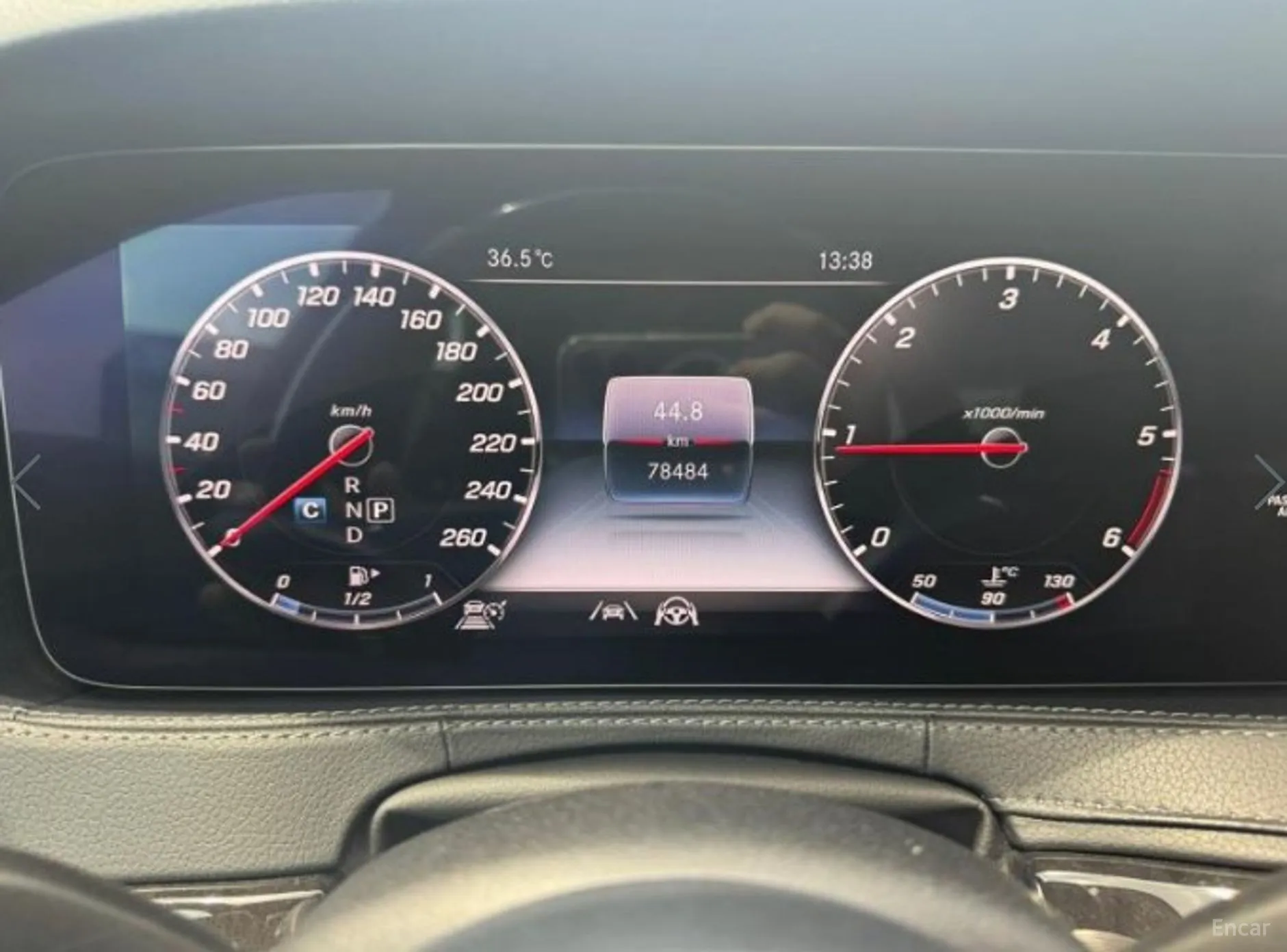 Mercedes Benz S-Class W222