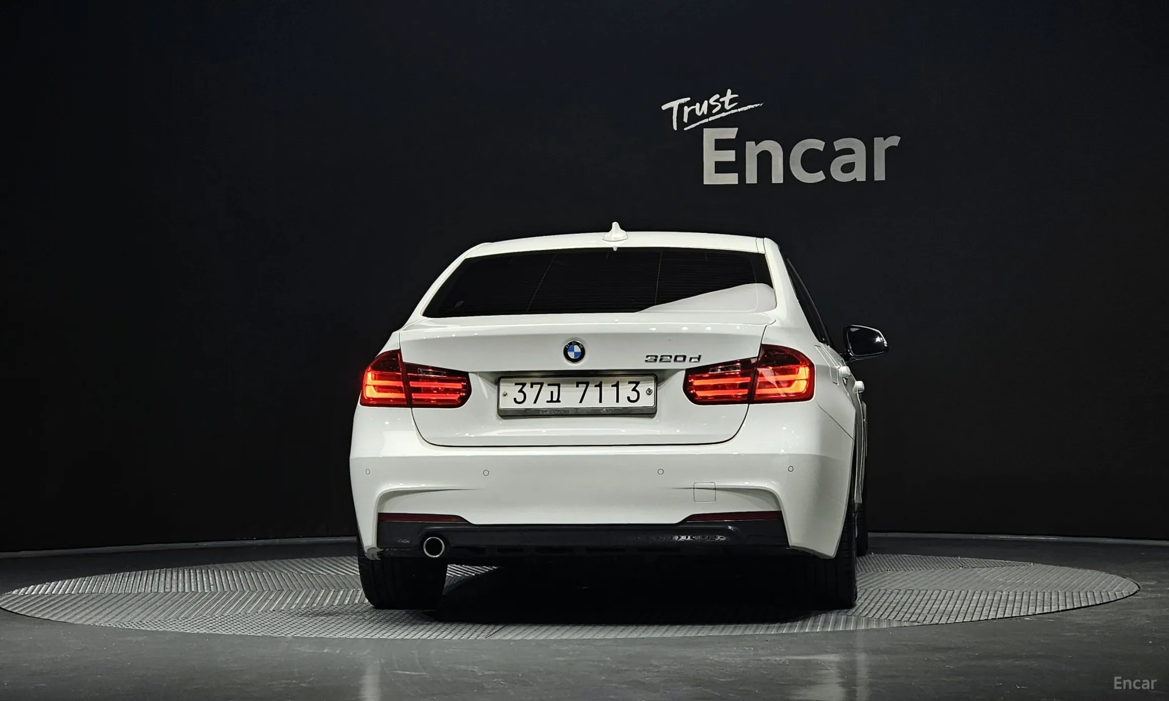 BMW 3 Series (F30) превью 3