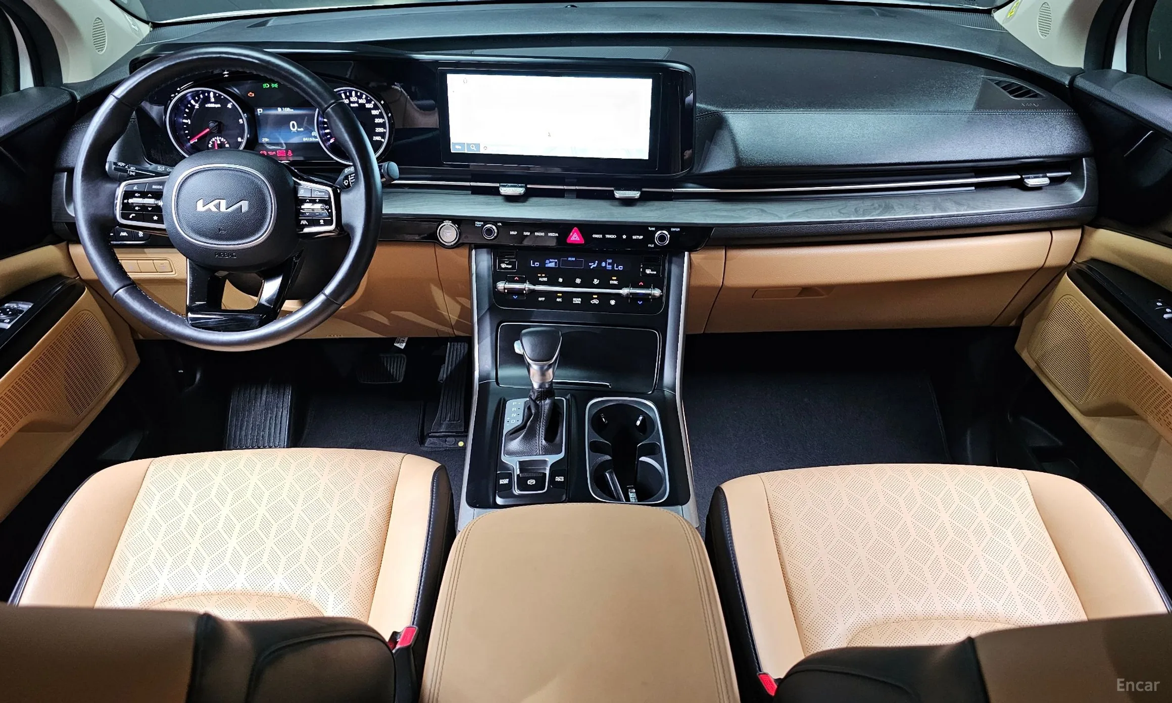 Kia Carnival Gen 4 превью 4