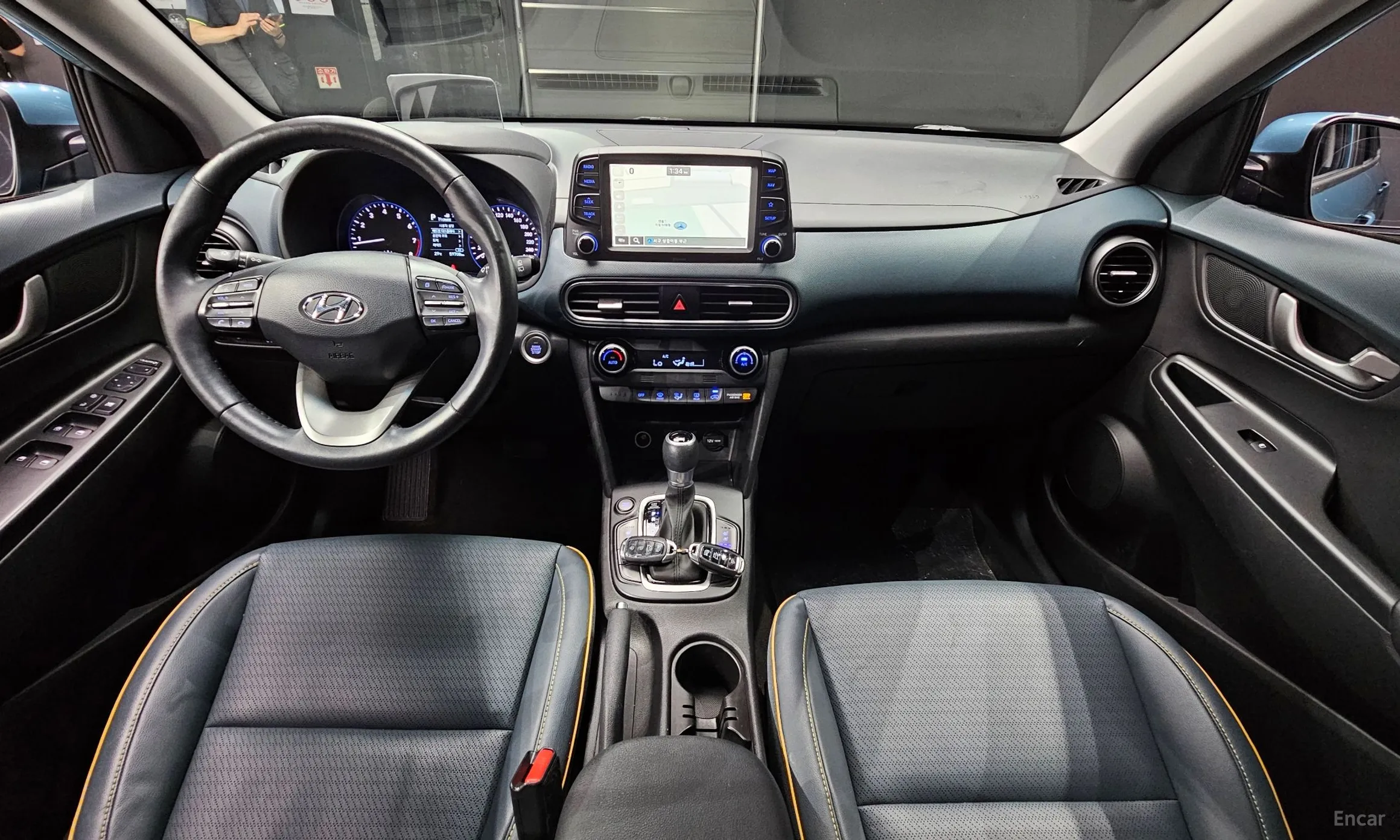 Hyundai Kona превью 4