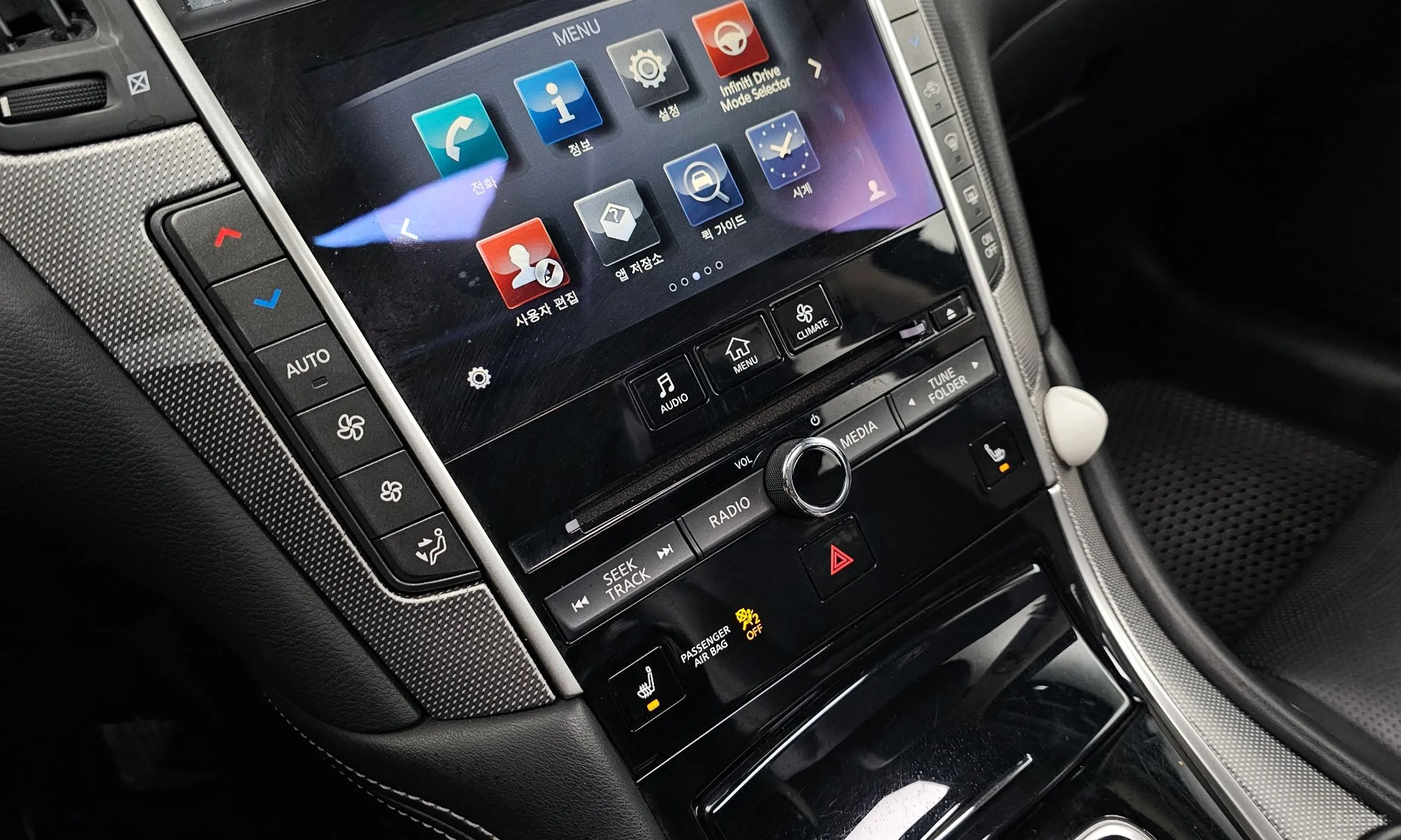 Infiniti Q50 превью 17
