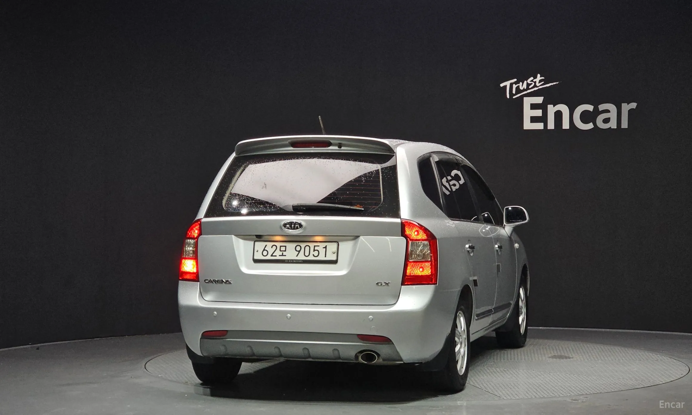 Kia Carens превью 3