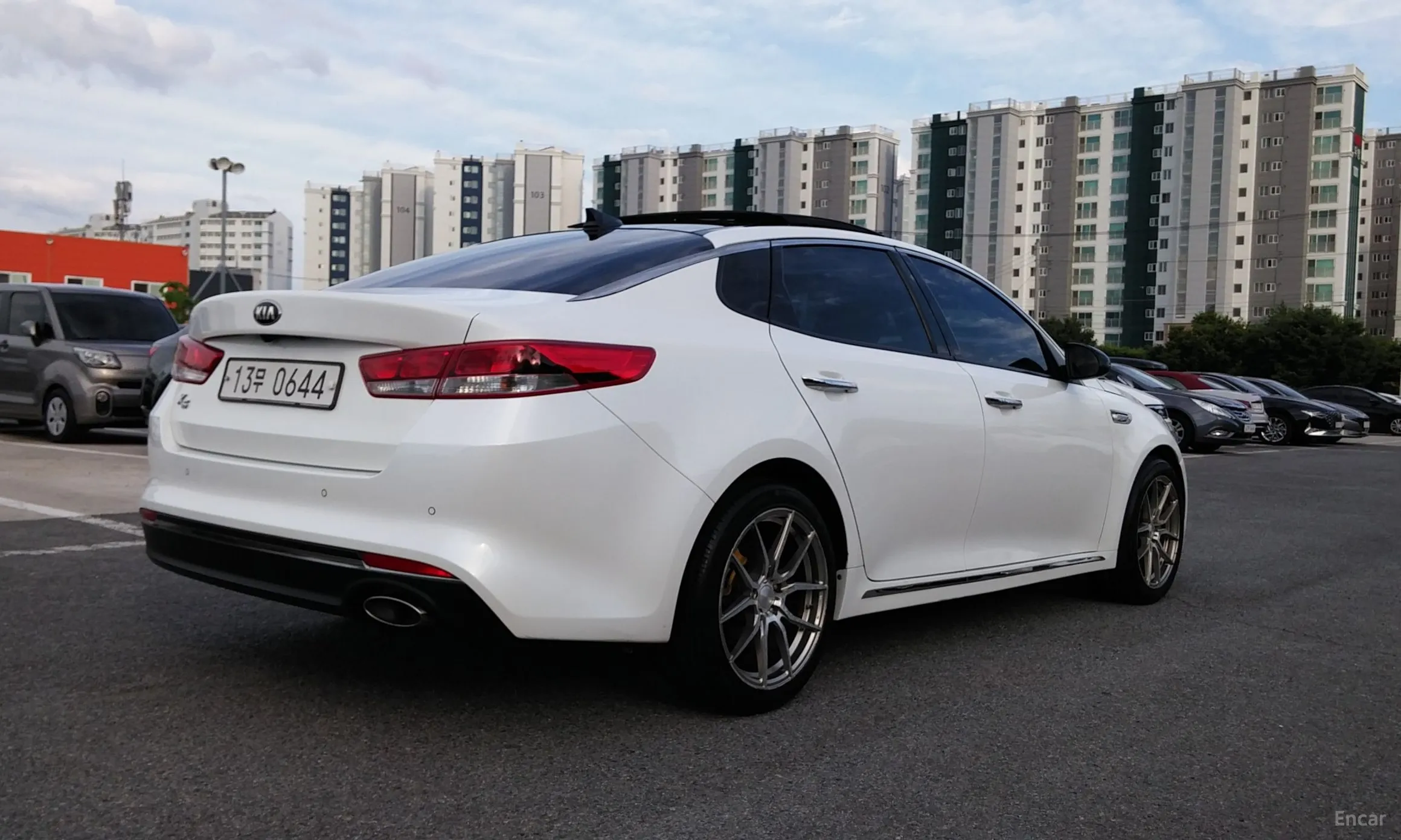 Kia K5 2nd Generation превью 4