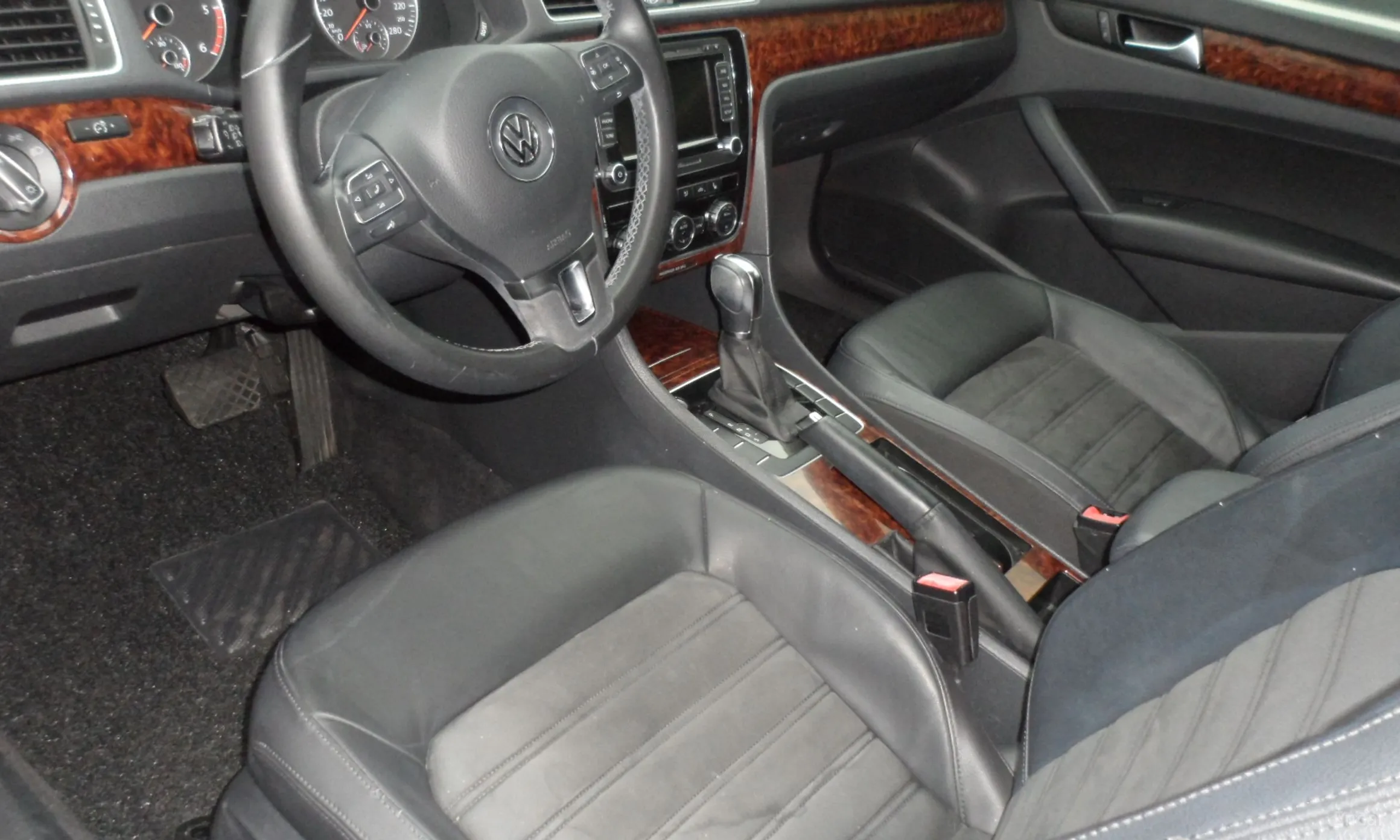 Volkswagen The New Passat превью 7