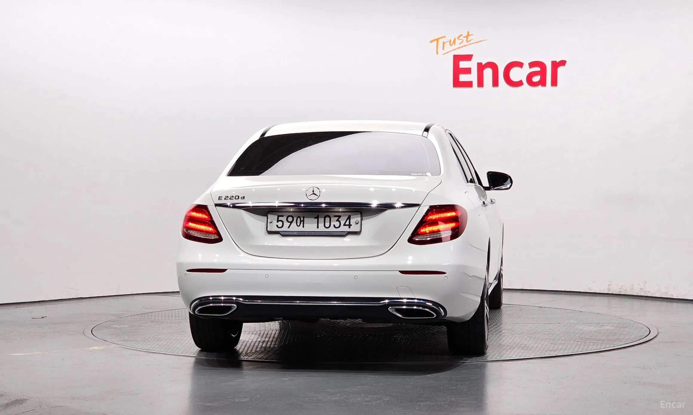 Mercedes Benz E-Class W213 превью 3