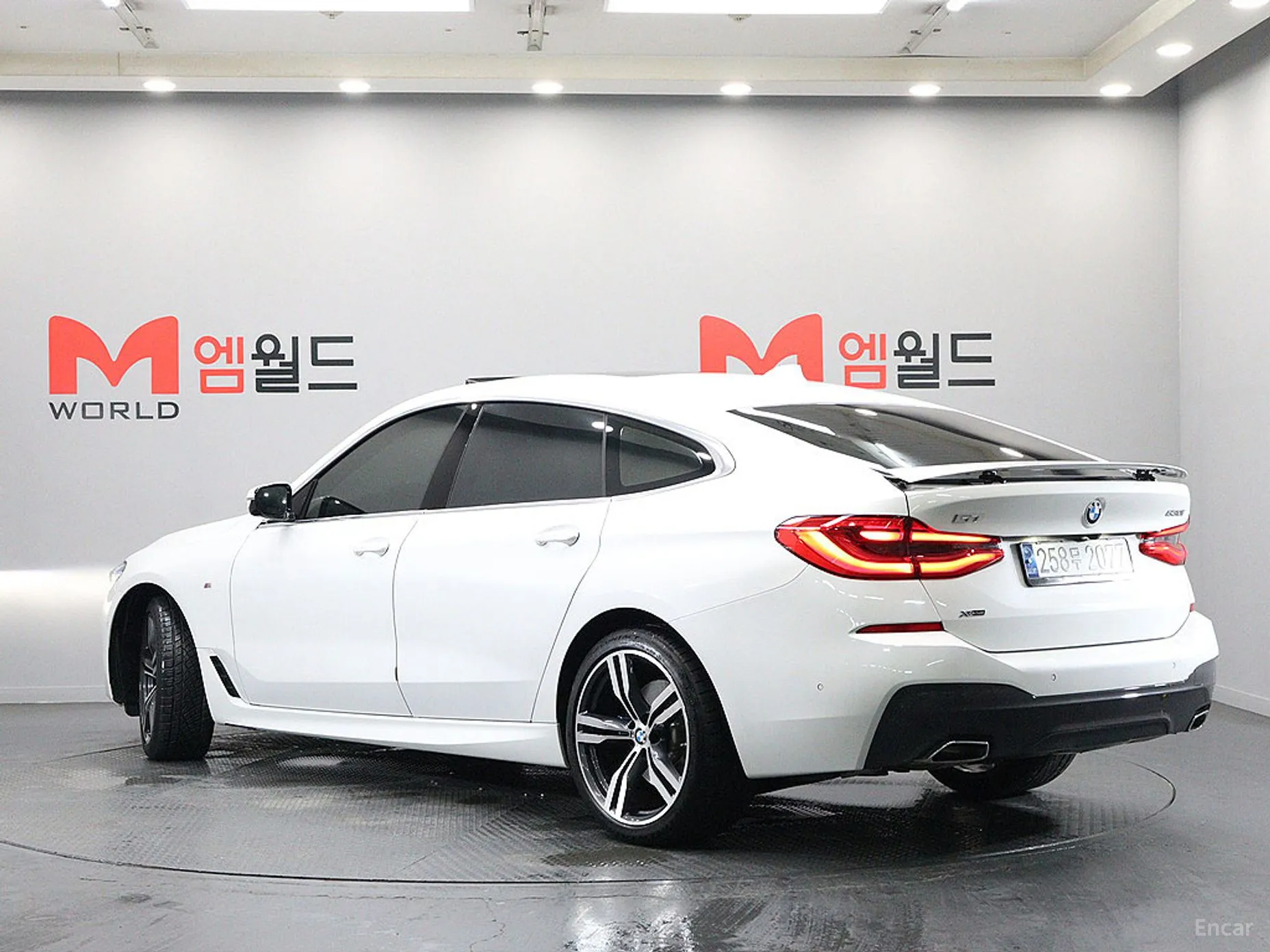 BMW 6-Series GT (G32) превью 3