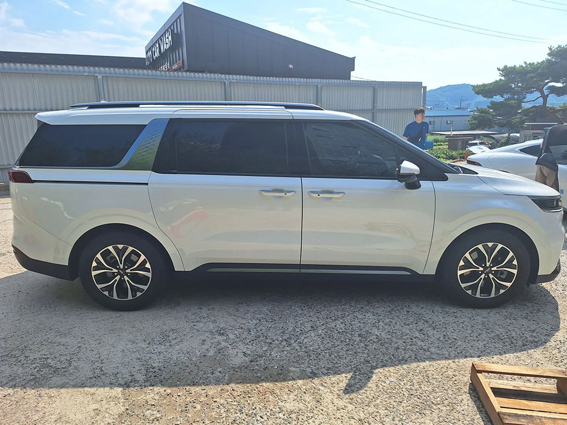 Kia Carnival 4th Generation превью 4