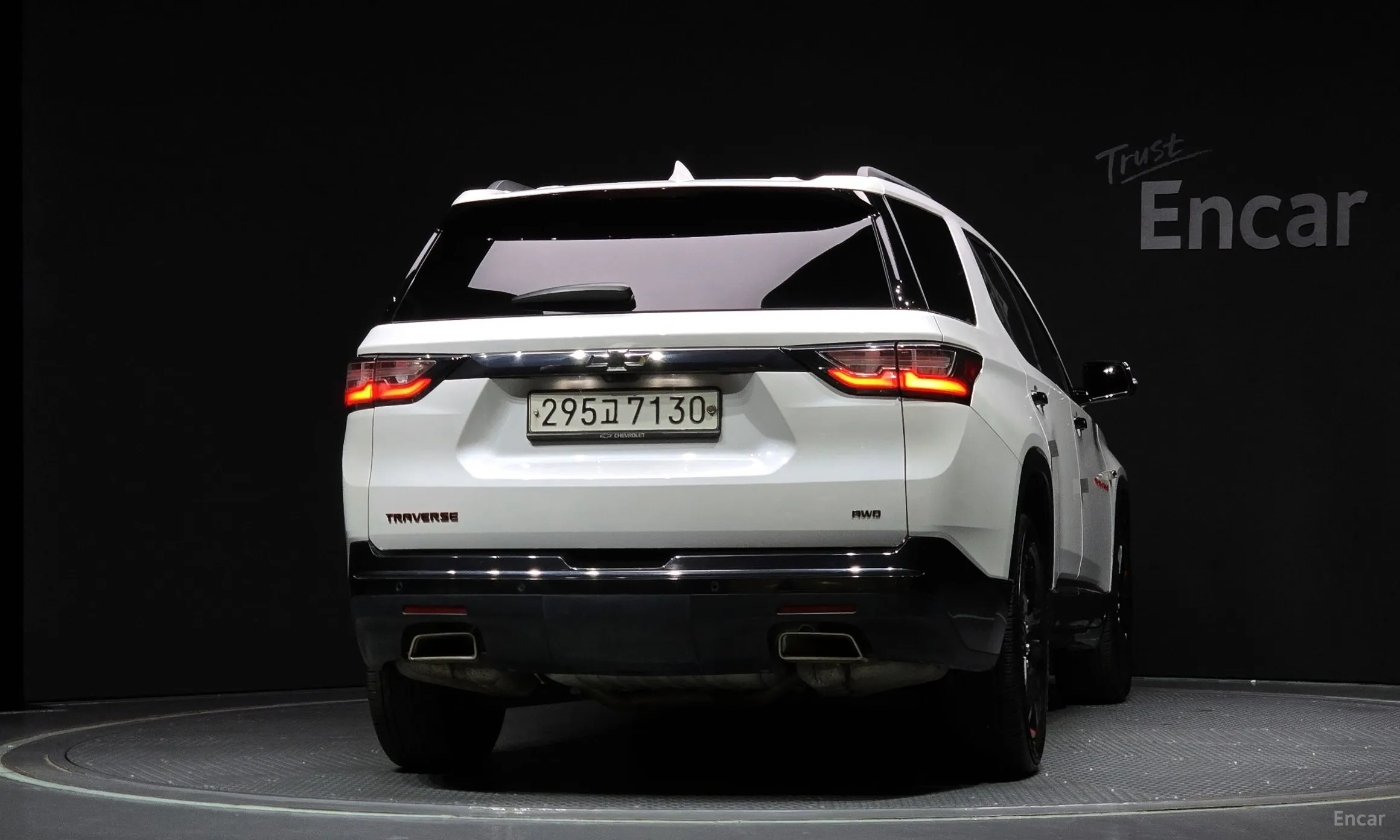 Chevrolet (GM Daewoo) Traverse превью 3