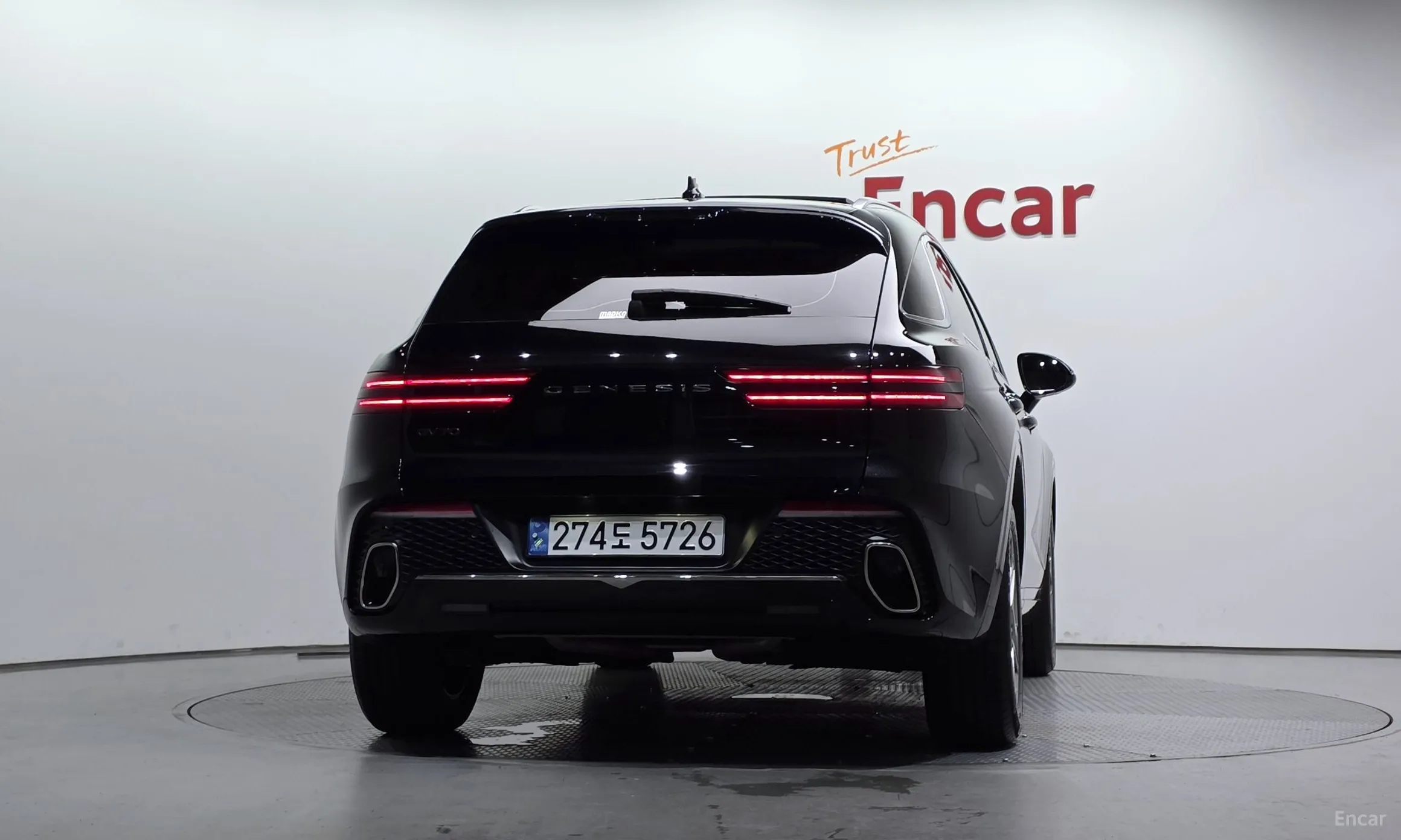 Genesis GV70 превью 3
