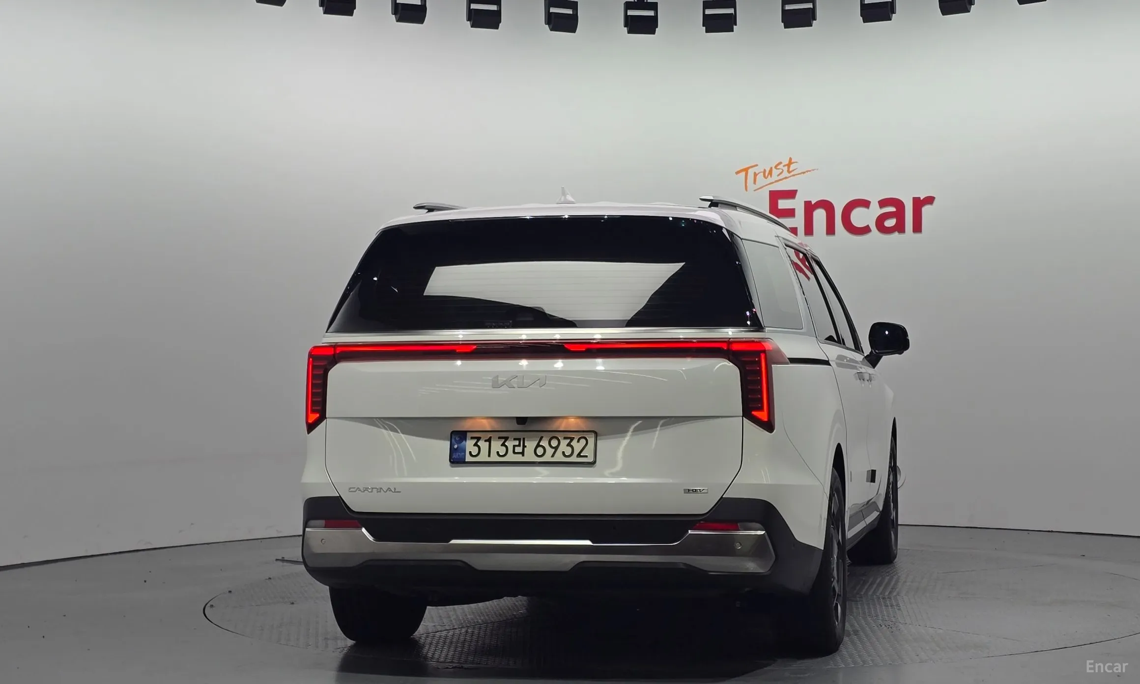 Kia Carnival 4th Generation превью 3