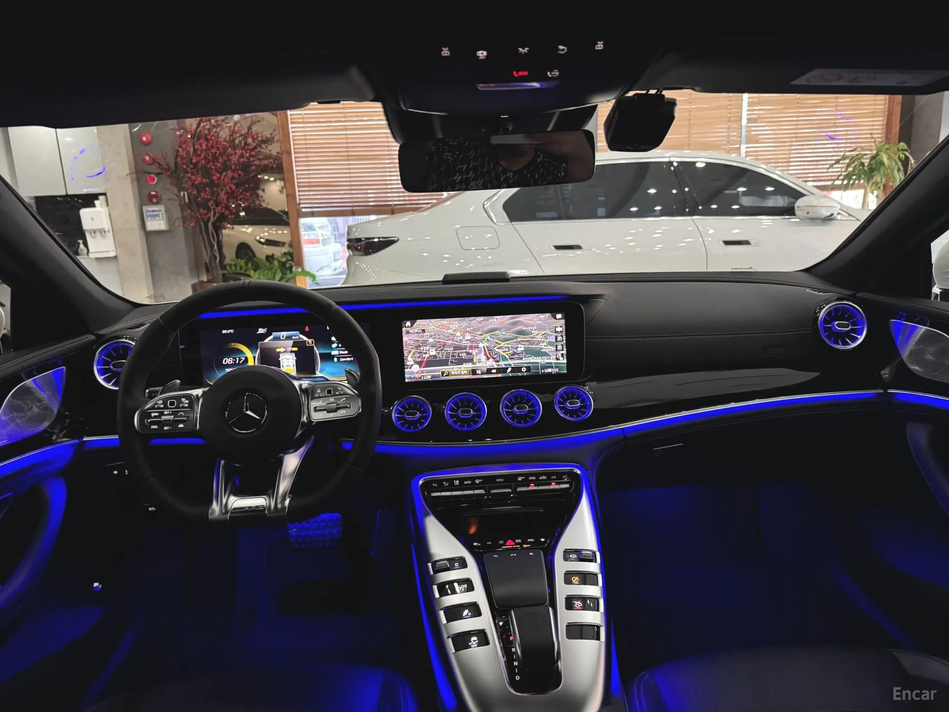 Mercedes Benz AMG GT превью 4