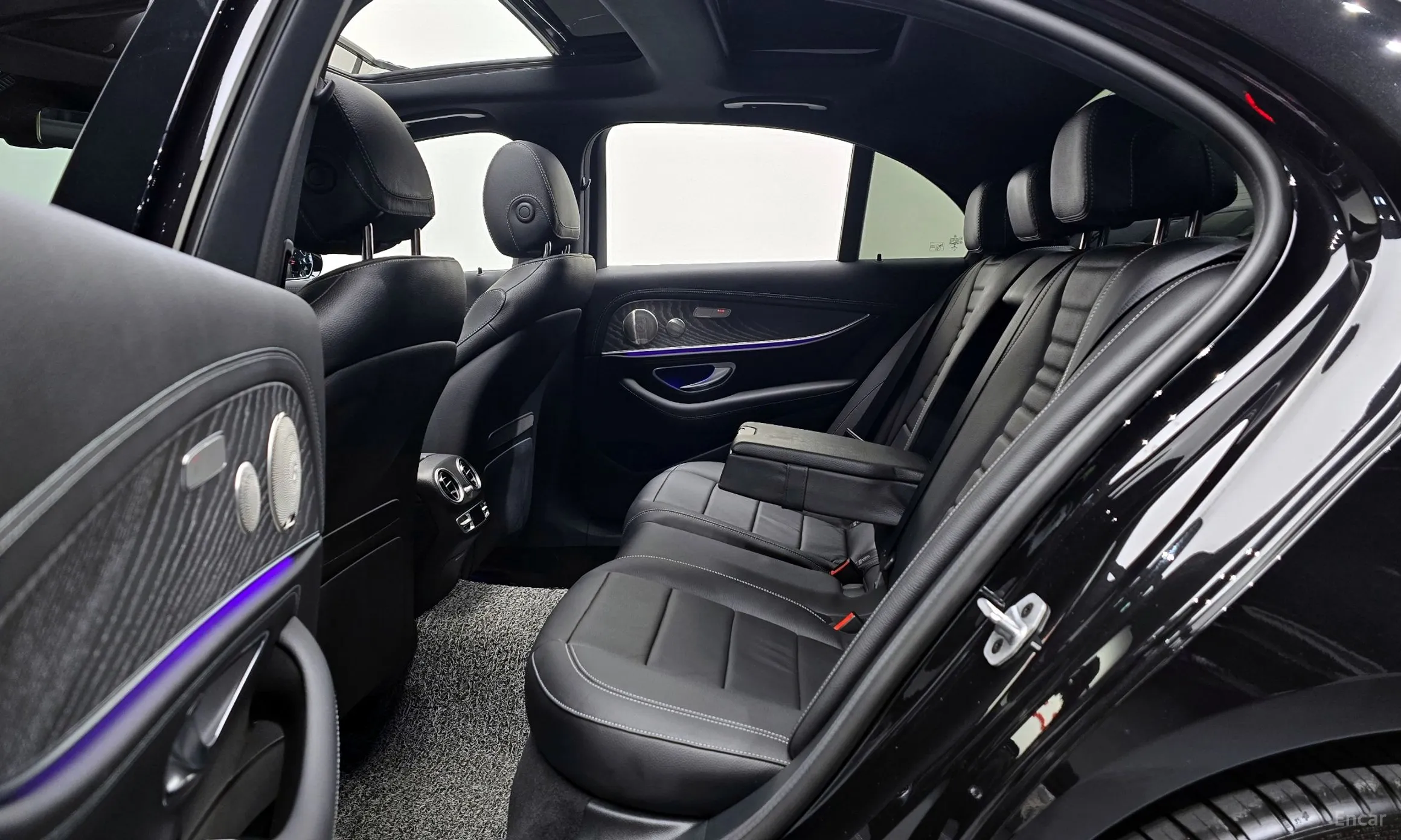 Mercedes Benz E-Class W213 превью 12