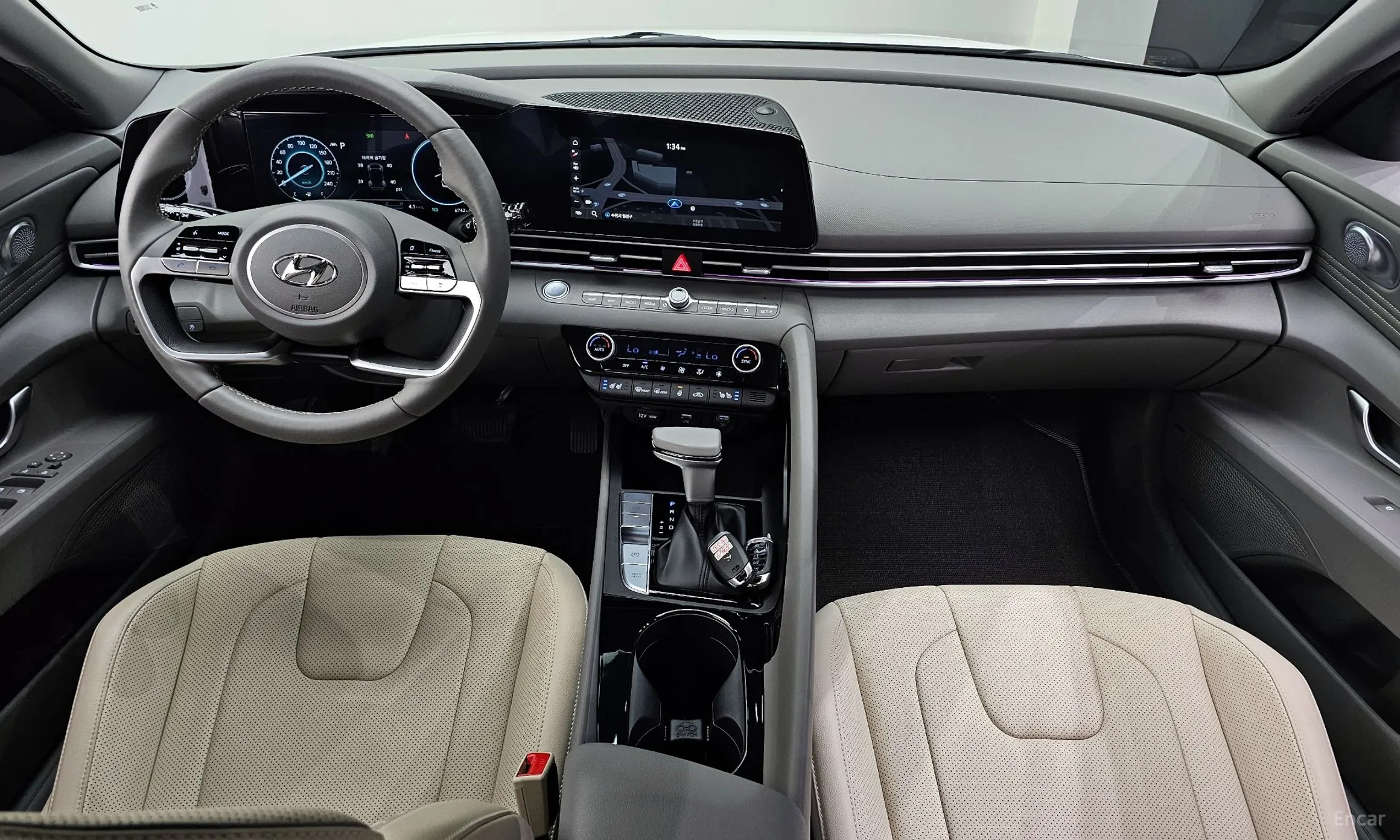 Hyundai Avante (CN7) превью 4