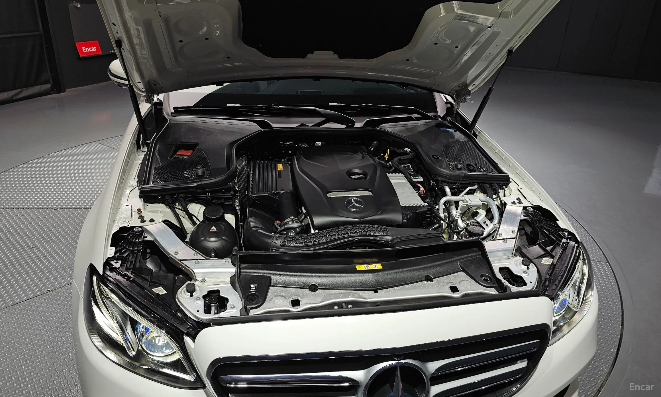 Mercedes Benz E-Class W213 превью 6