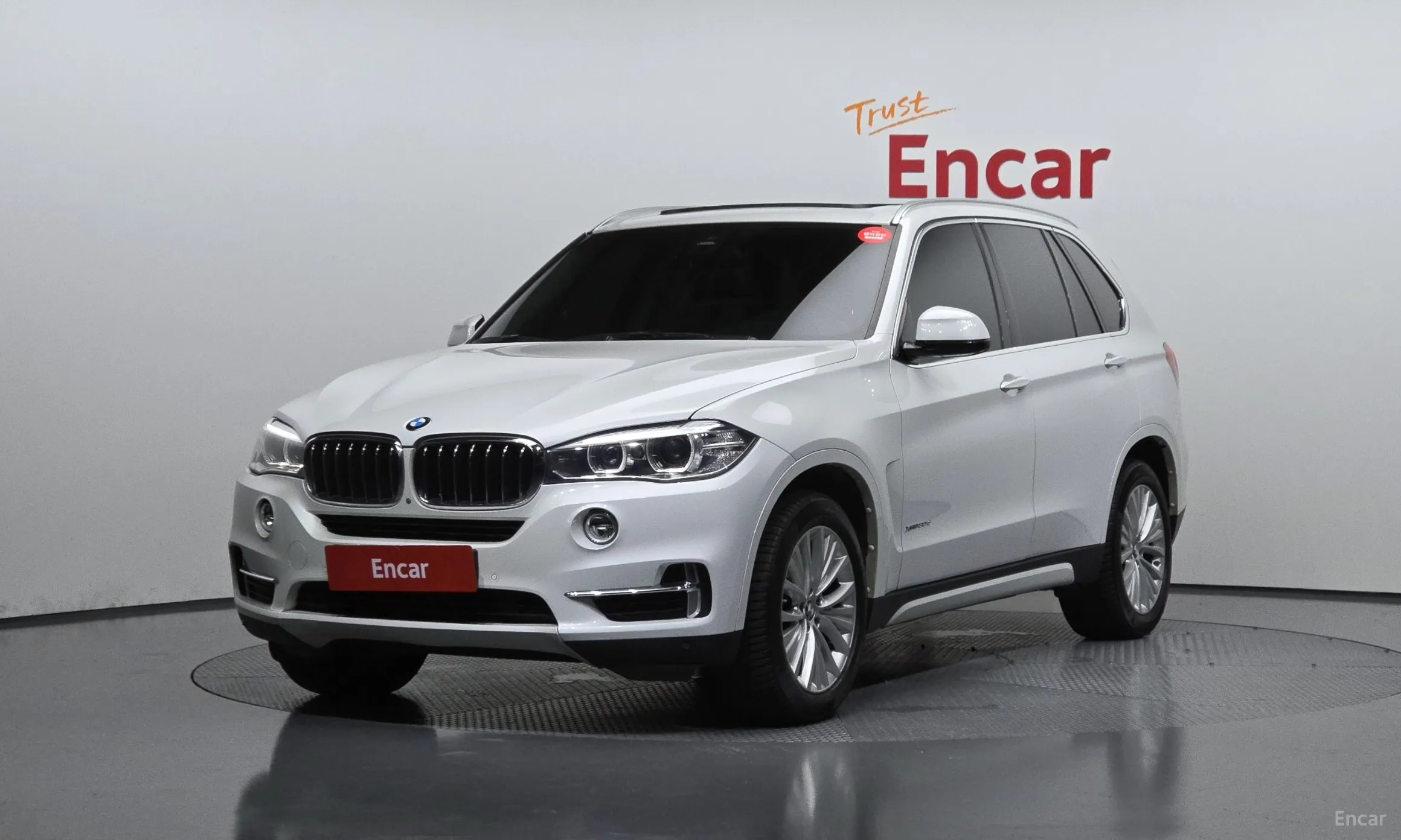 X5 (F15)