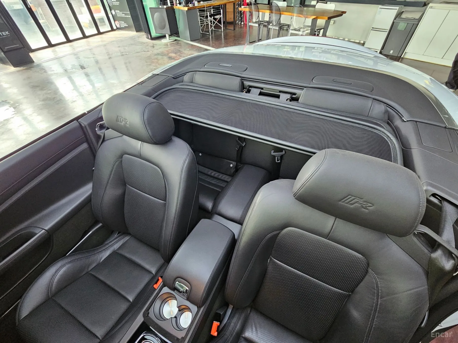 Jaguar XKR превью 16