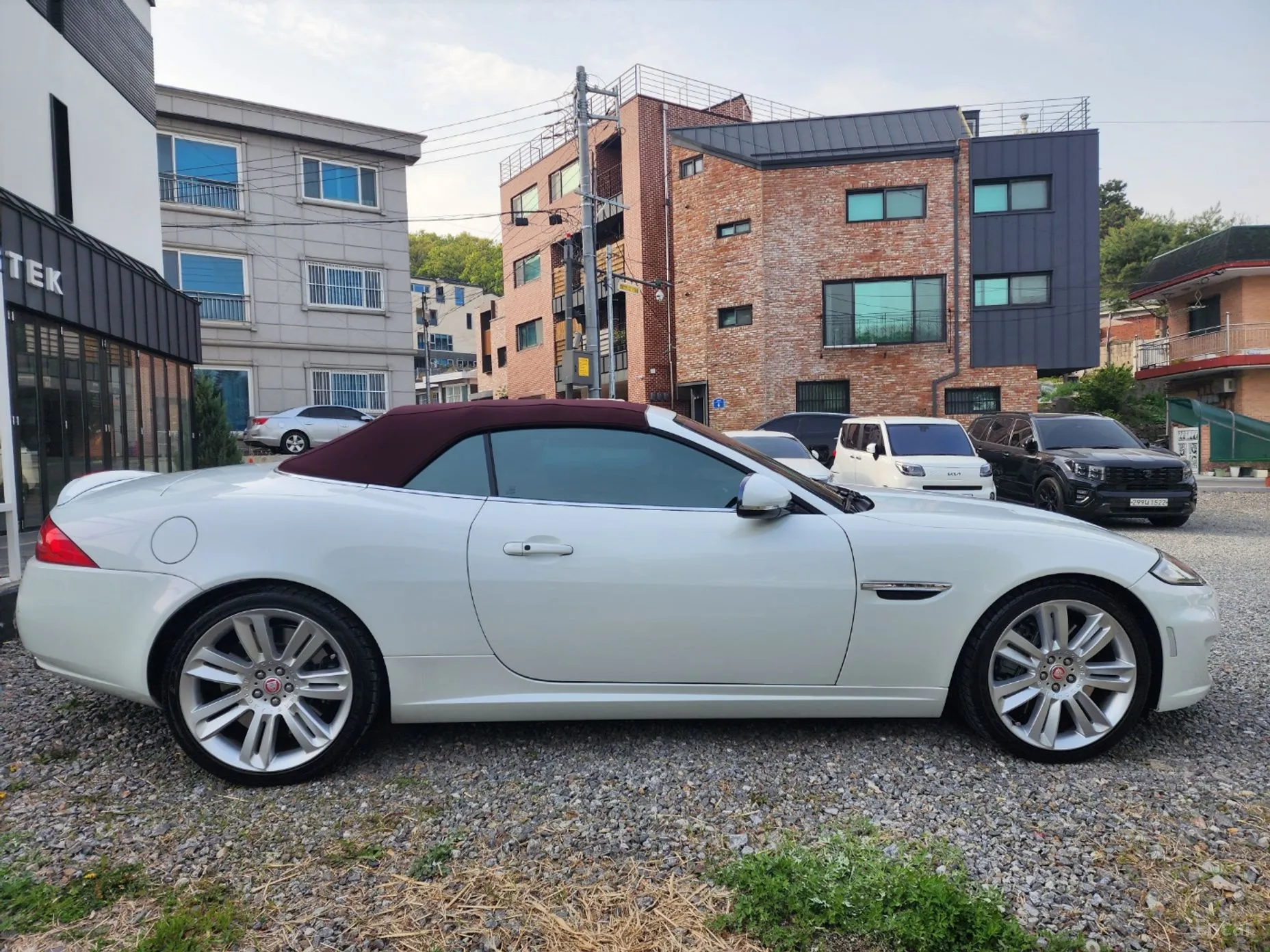 Jaguar XKR превью 3