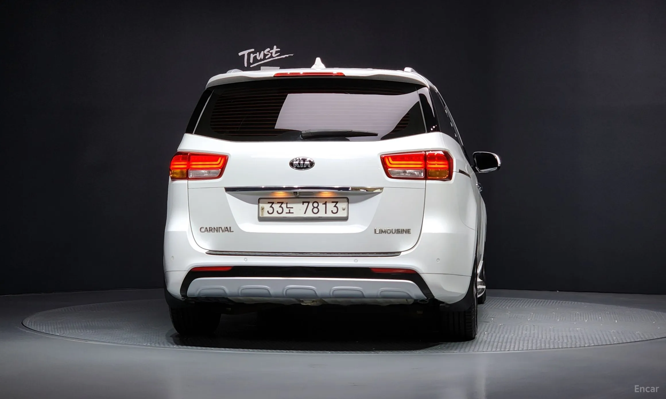 Kia Carnival превью 3