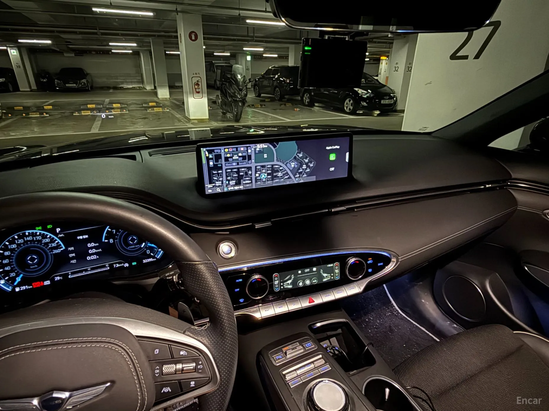 Genesis GV70 превью 6