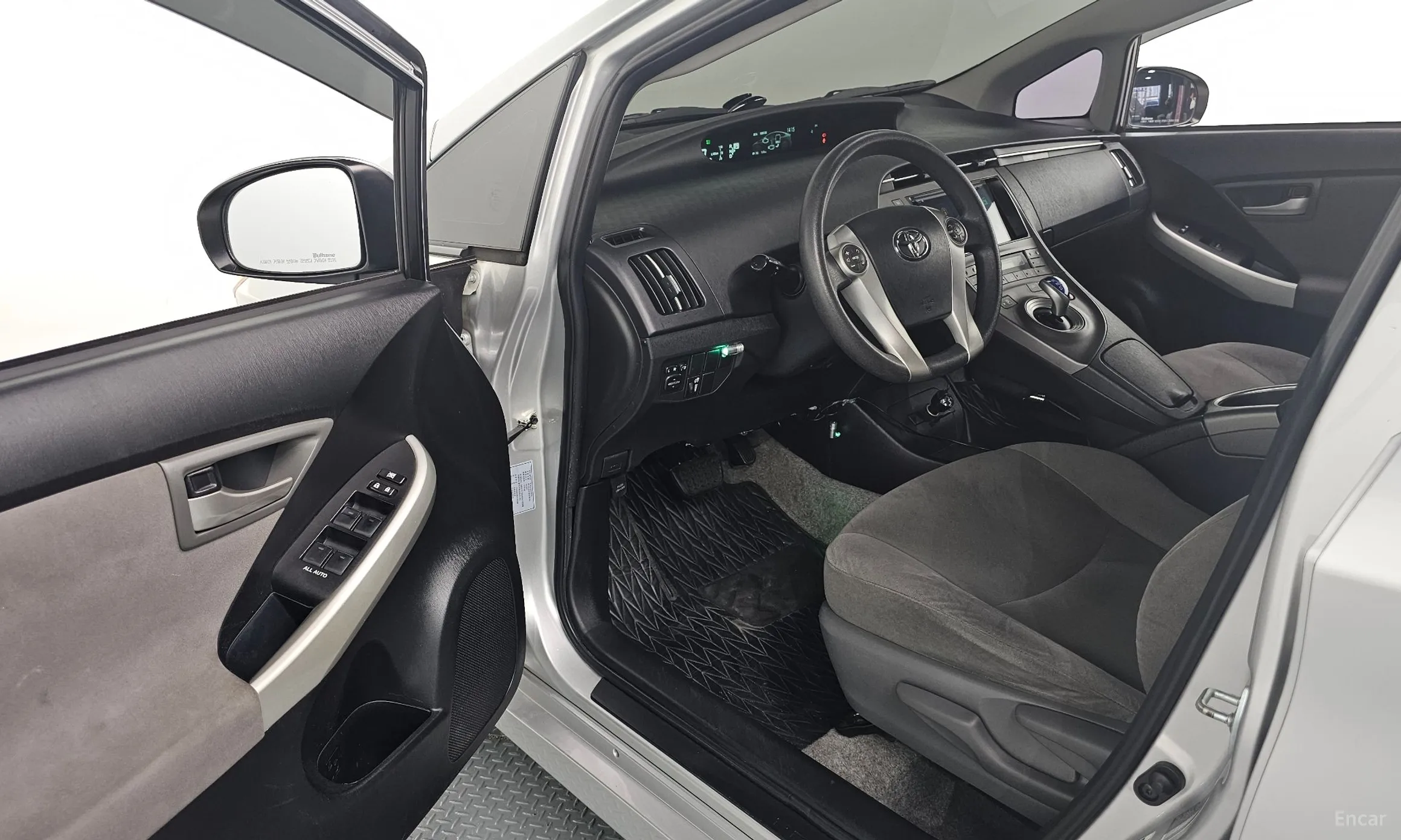 Toyota Toyota Prius превью 11
